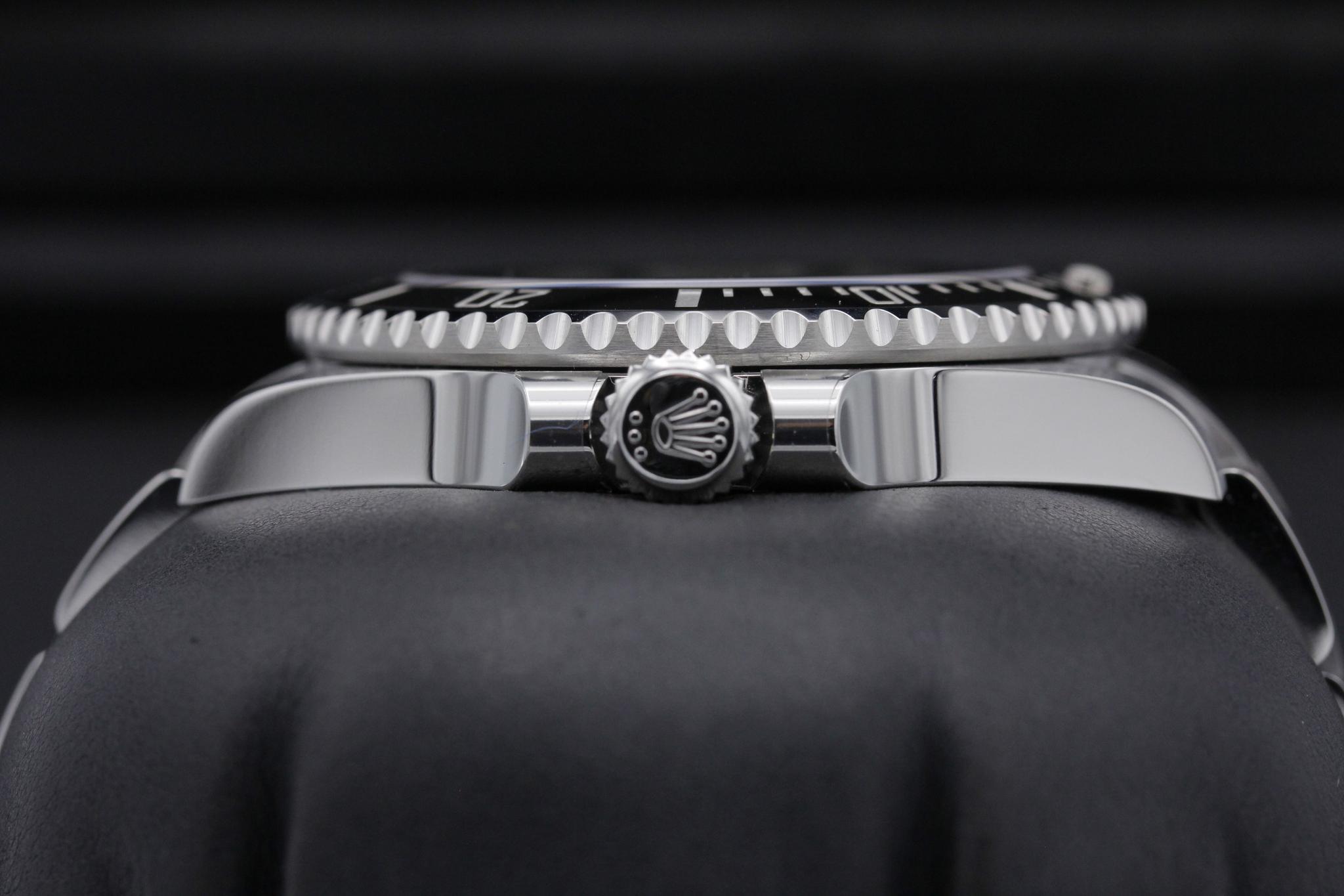 Watch Image 3