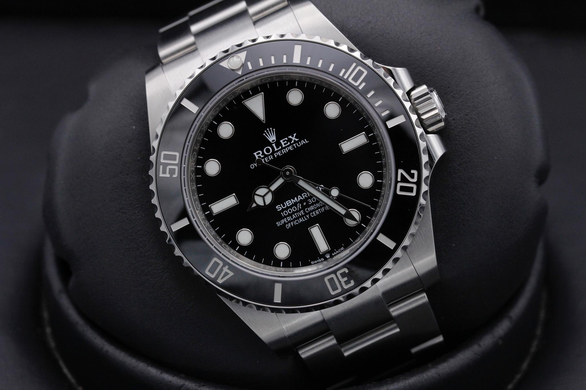 Watch Image 9