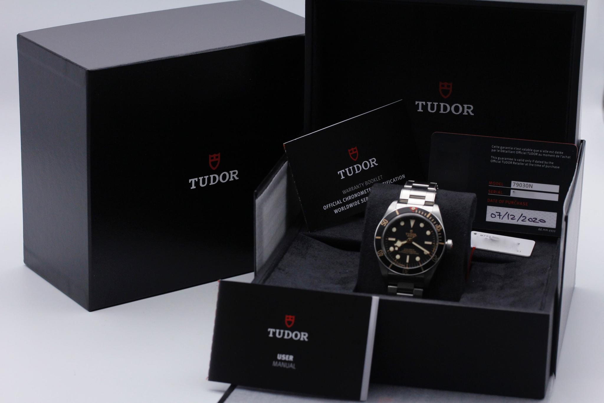 Watch Image 11