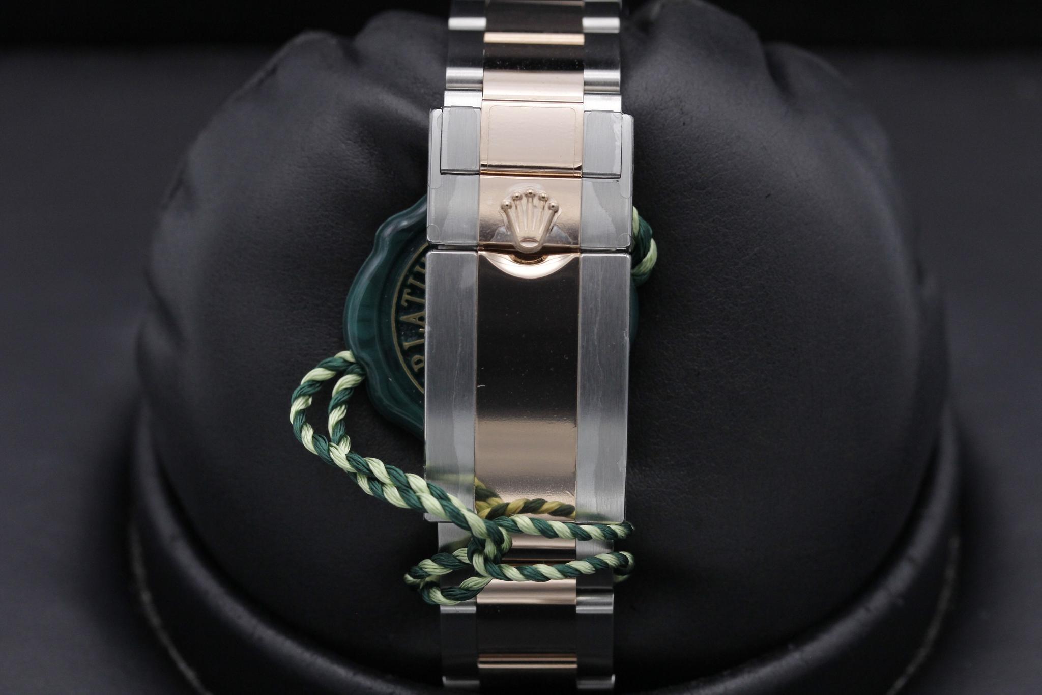 Watch Image 8
