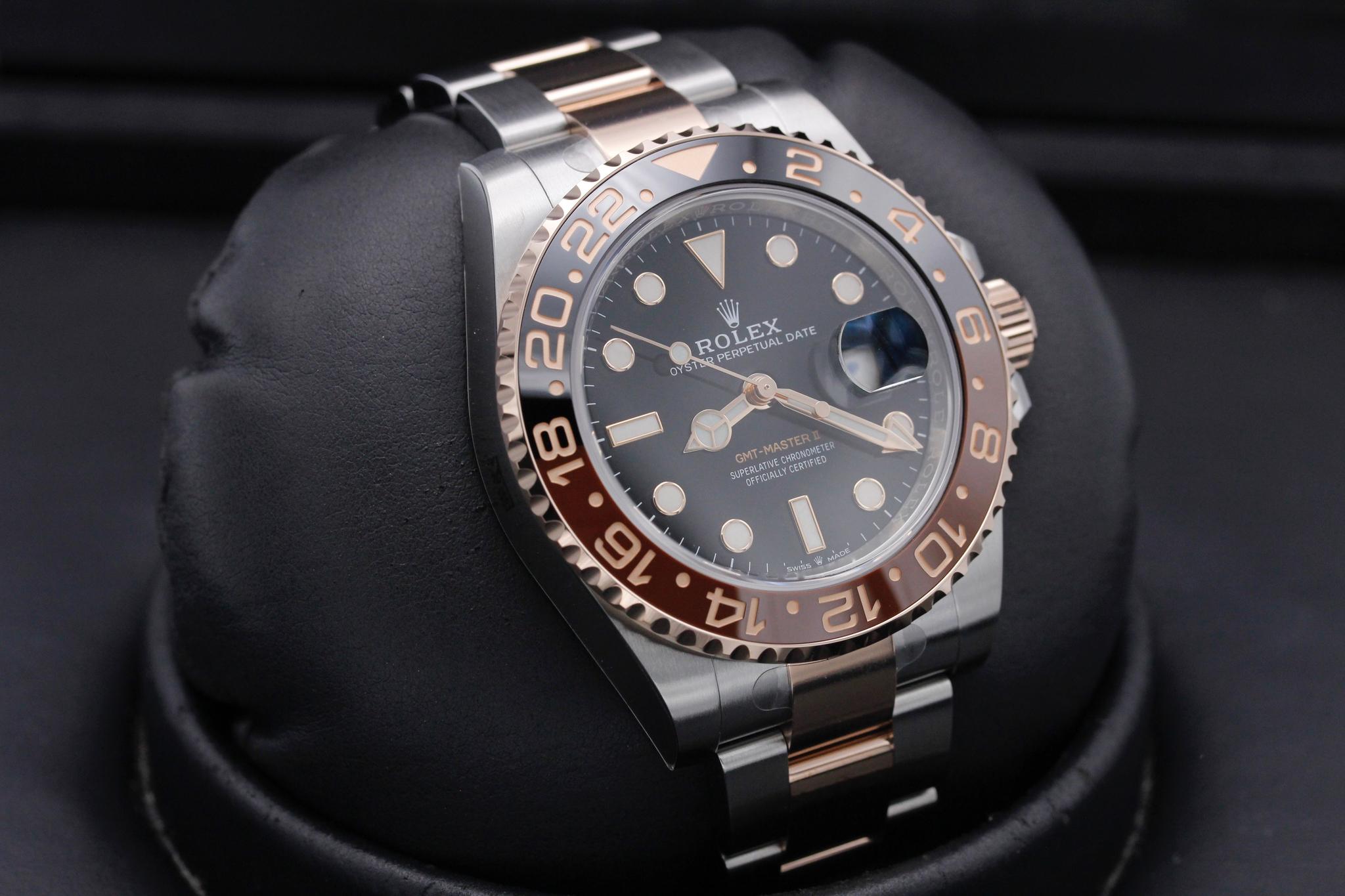 Watch Image 10