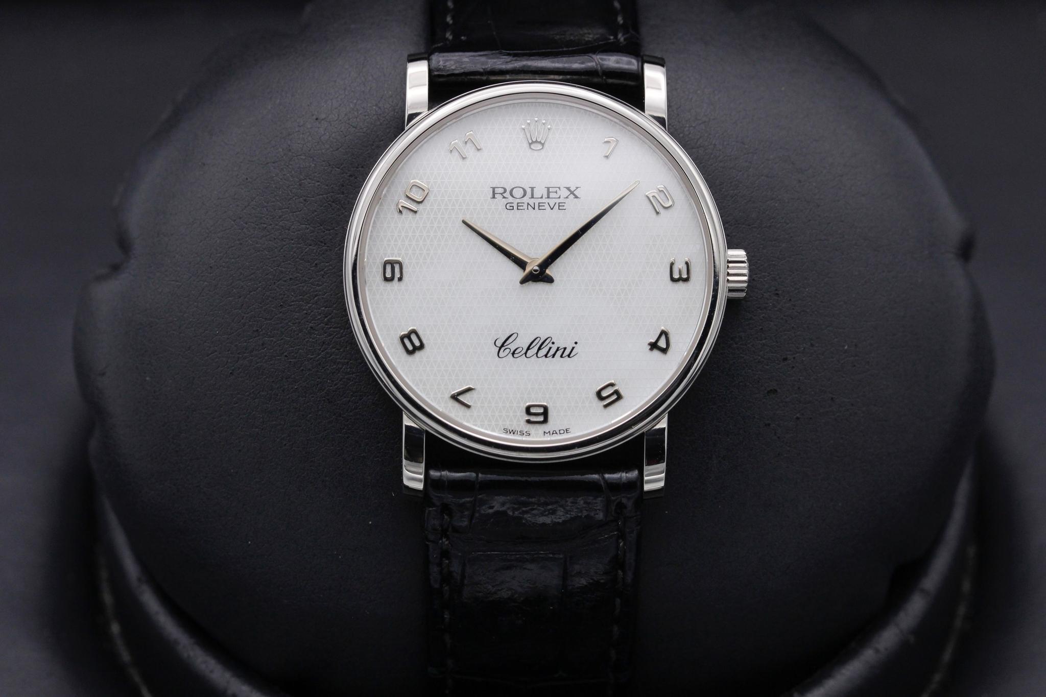 Watch Image 1