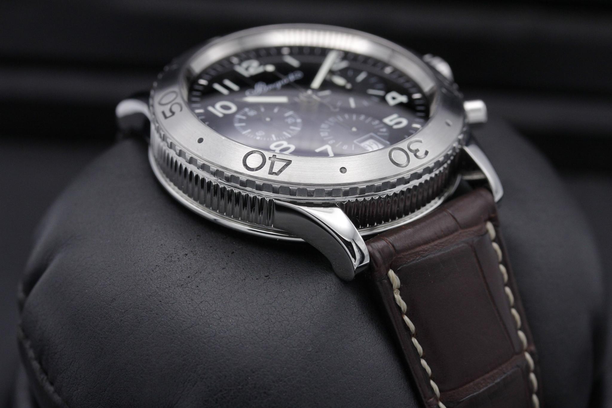 Watch Image 6