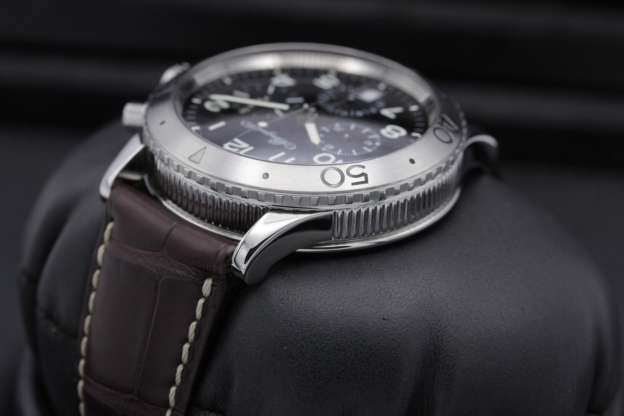 Watch Image 5