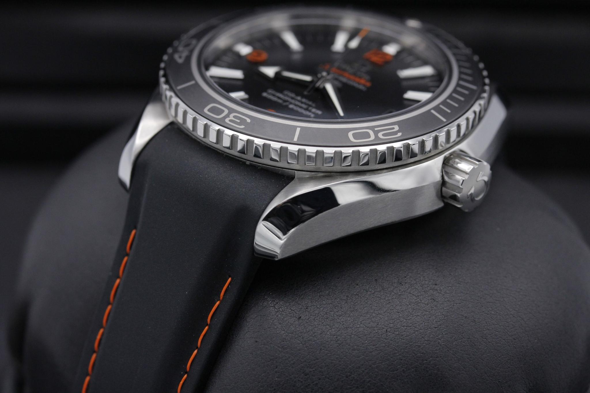 Watch Image 2