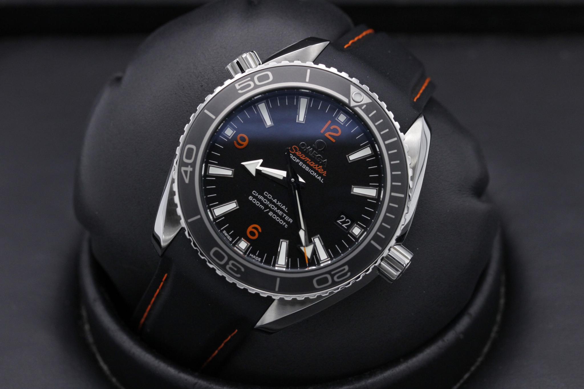 Watch Image 9