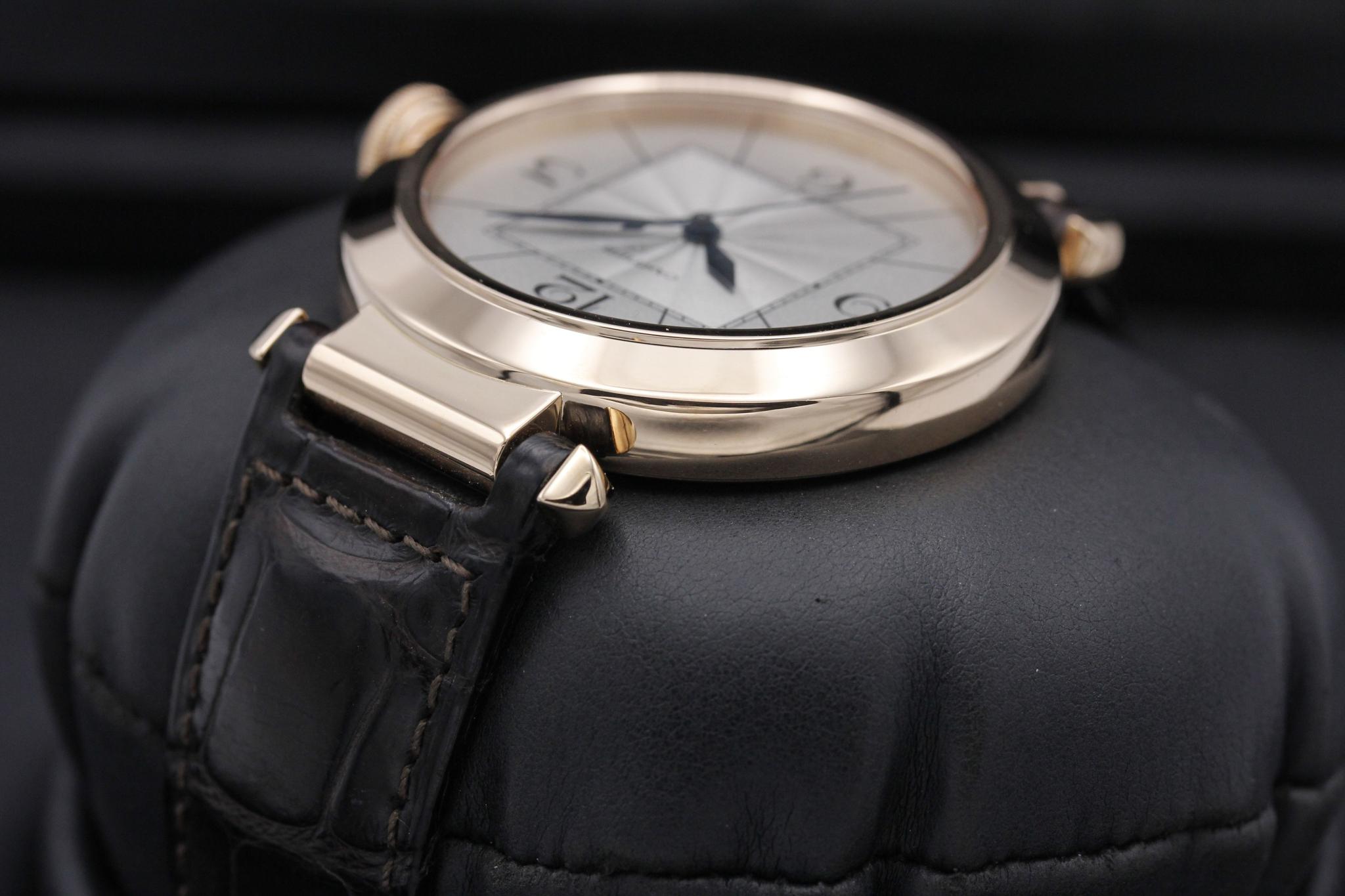 Watch Image 5