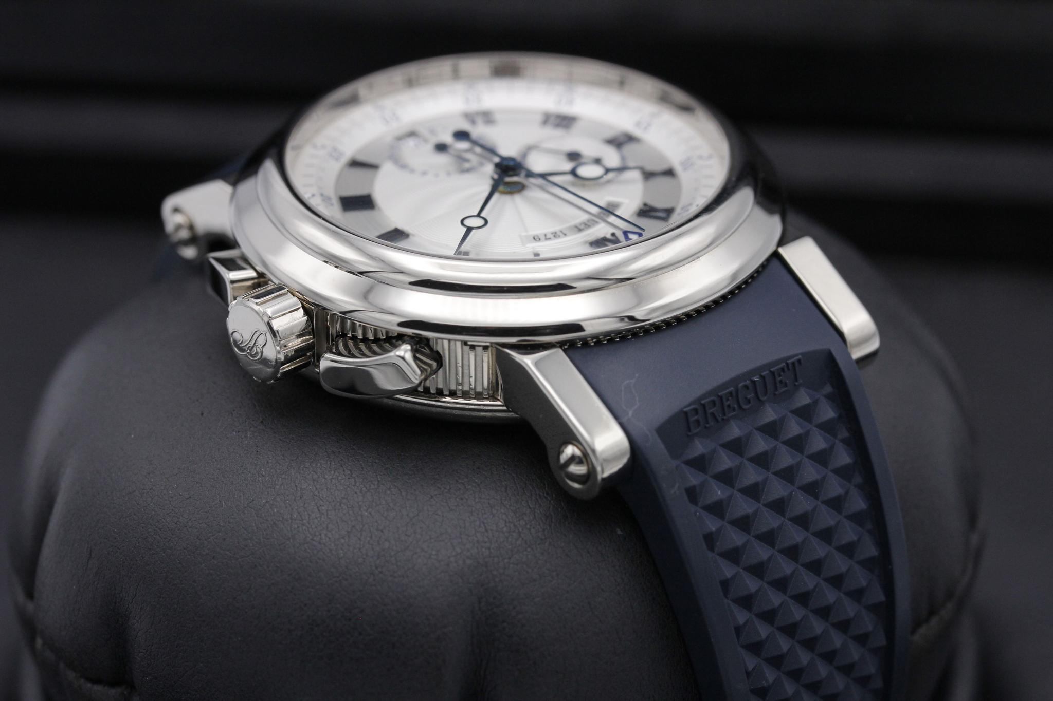 Watch Image 4