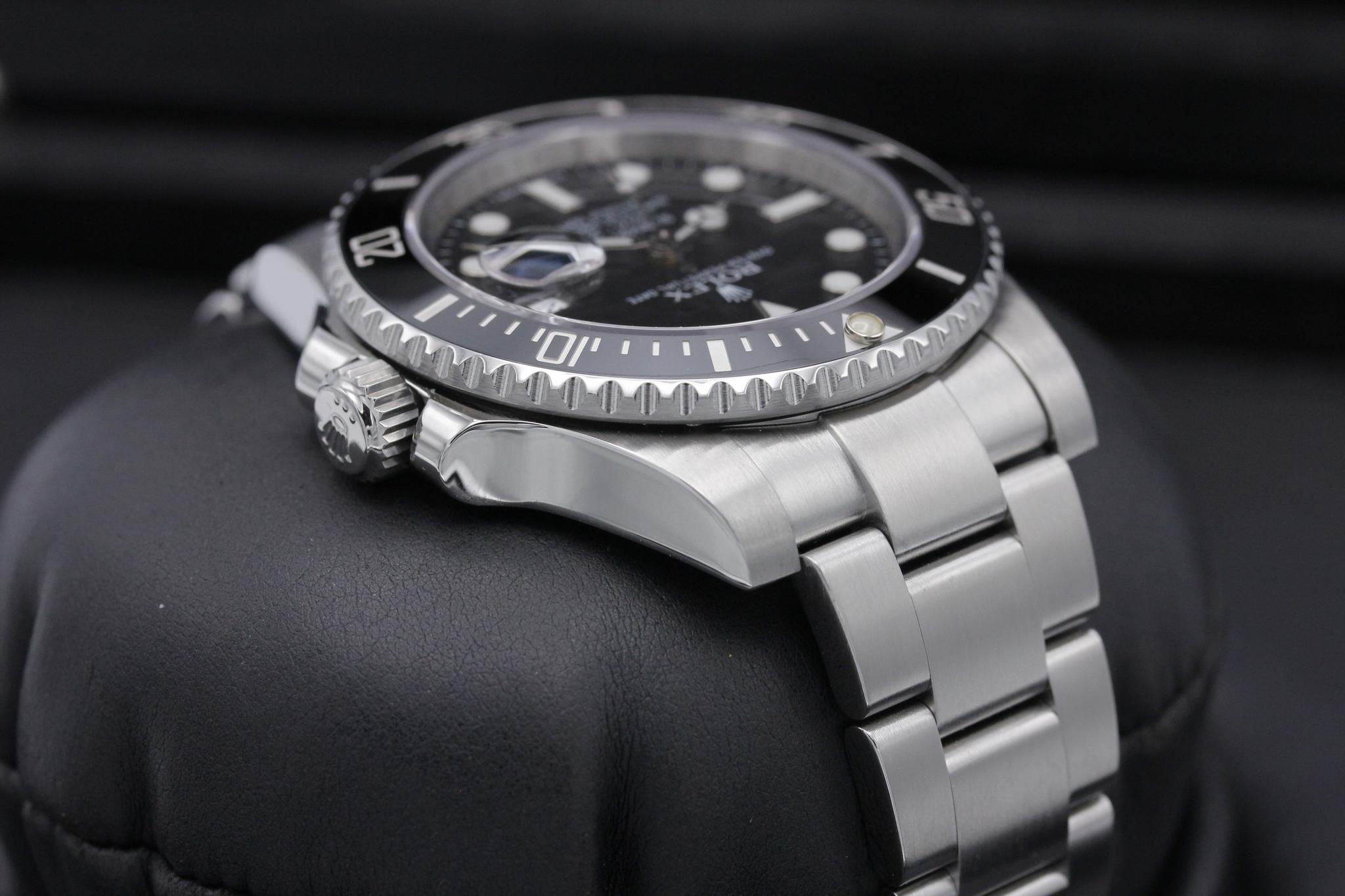 Watch Image 4