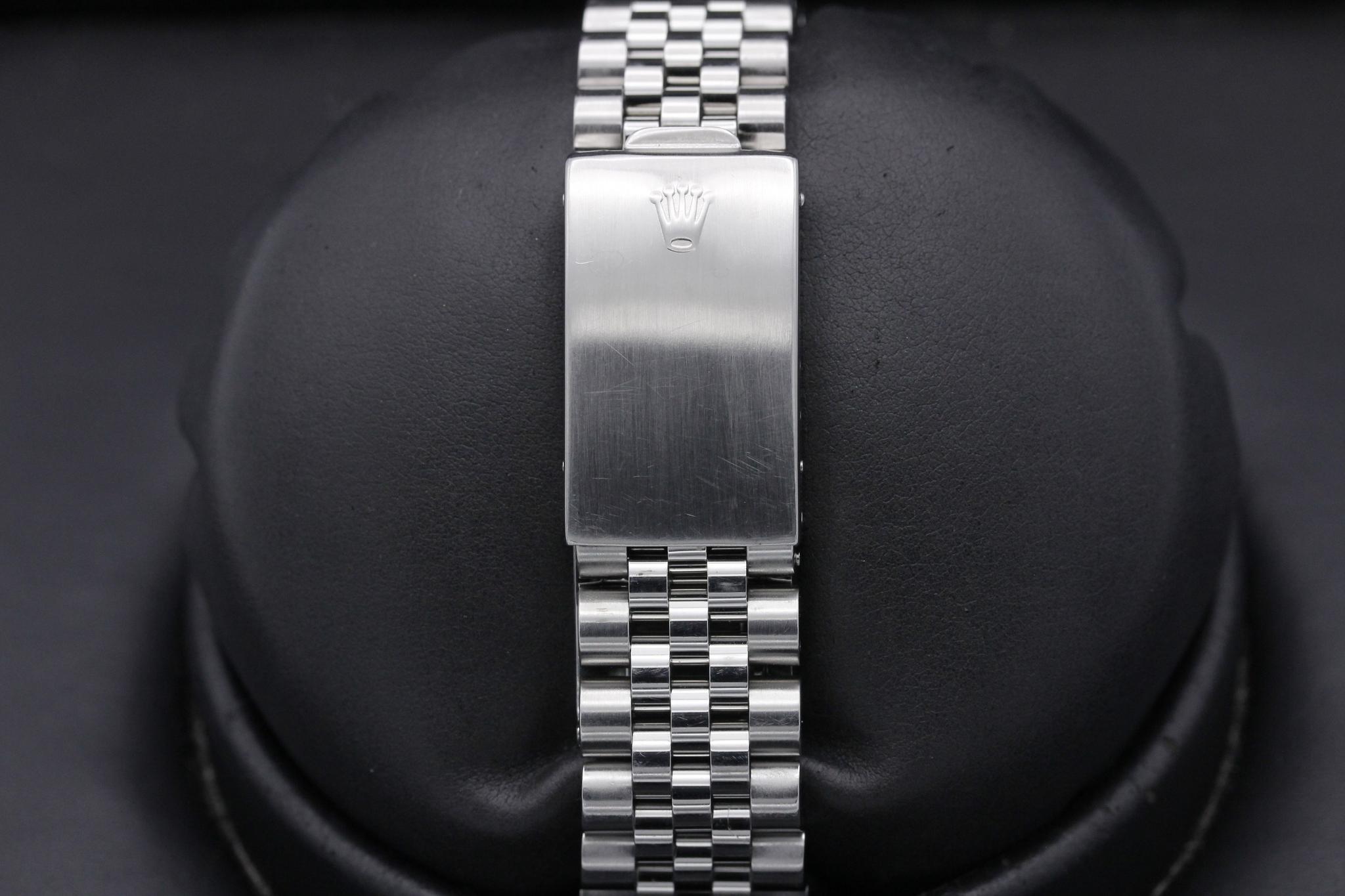 Watch Image 8