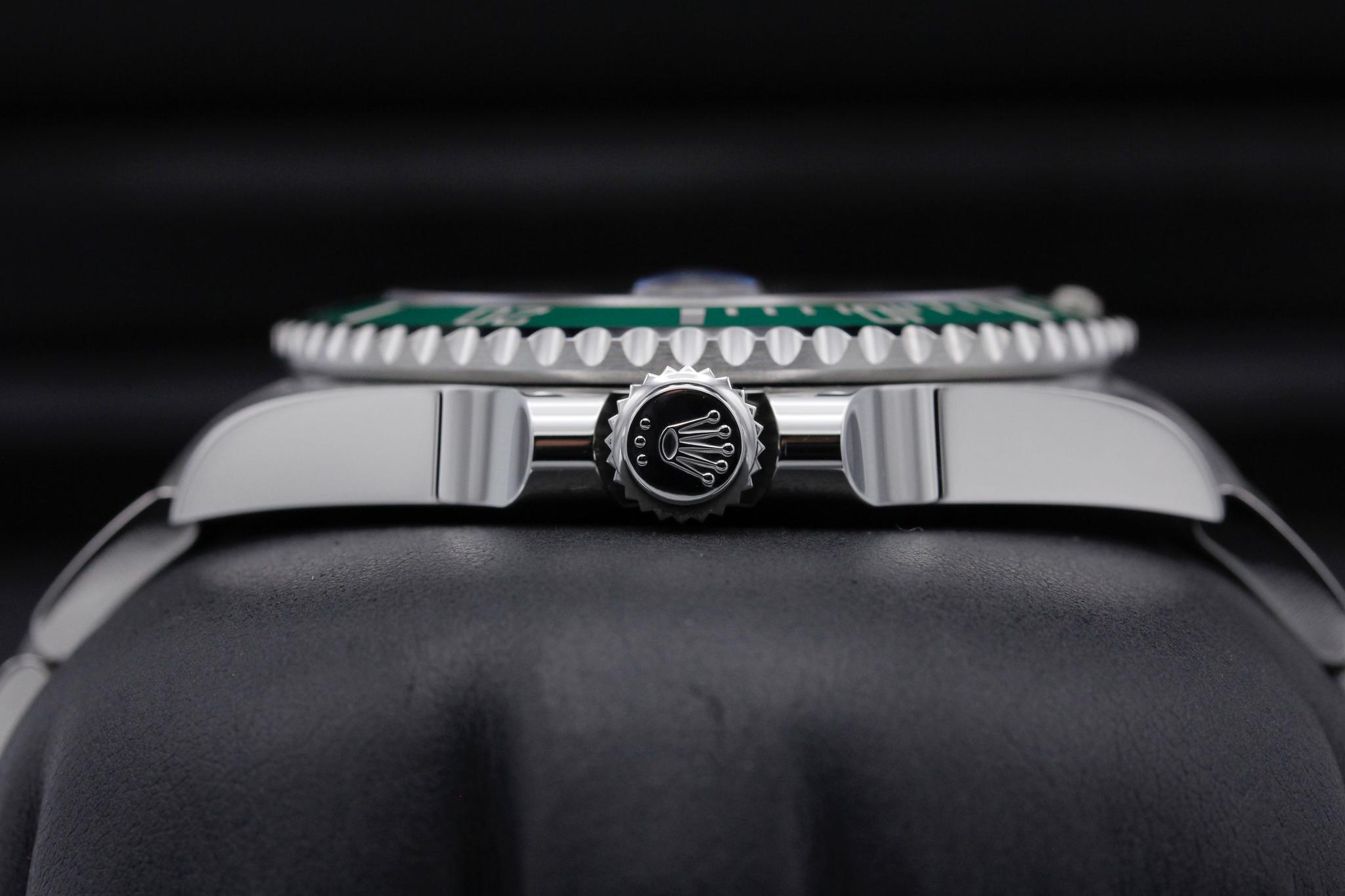 Watch Image 3