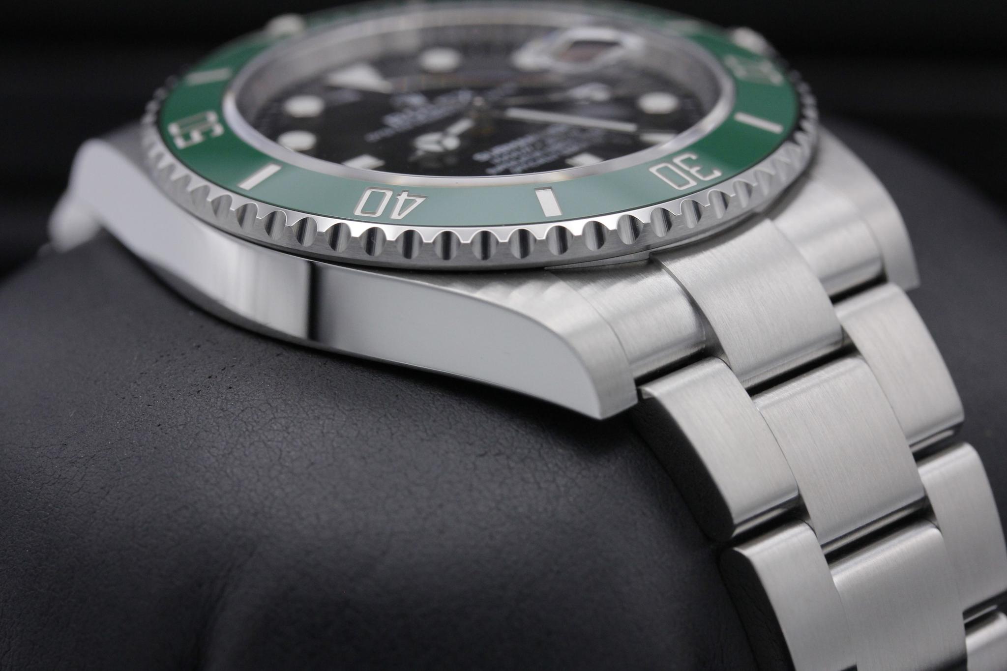 Watch Image 6