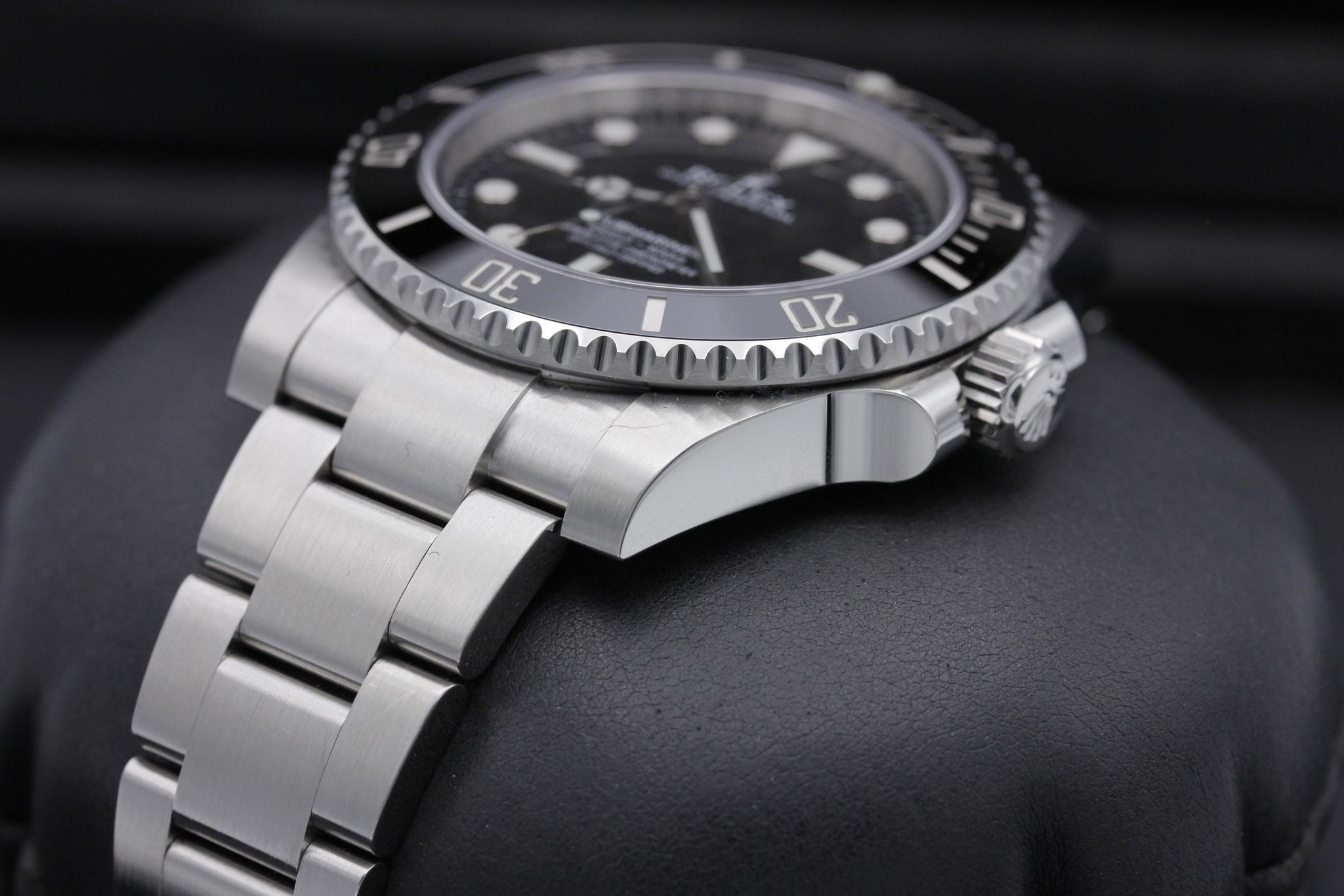 Watch Image 2