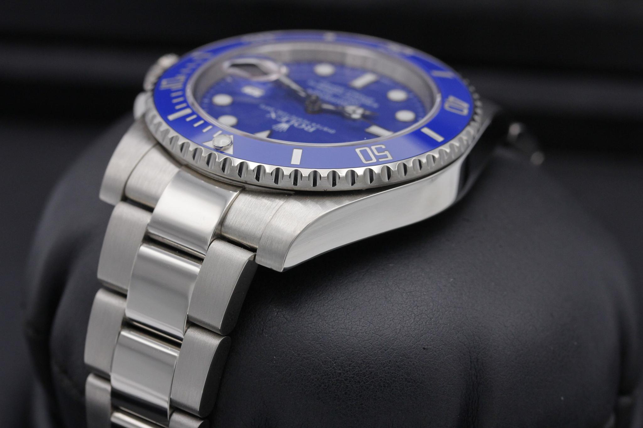 Watch Image 5
