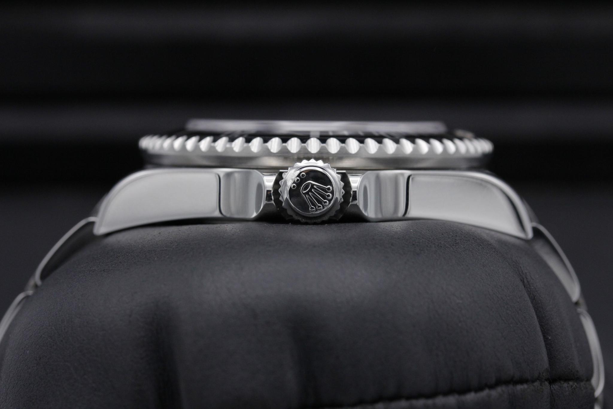 Watch Image 3
