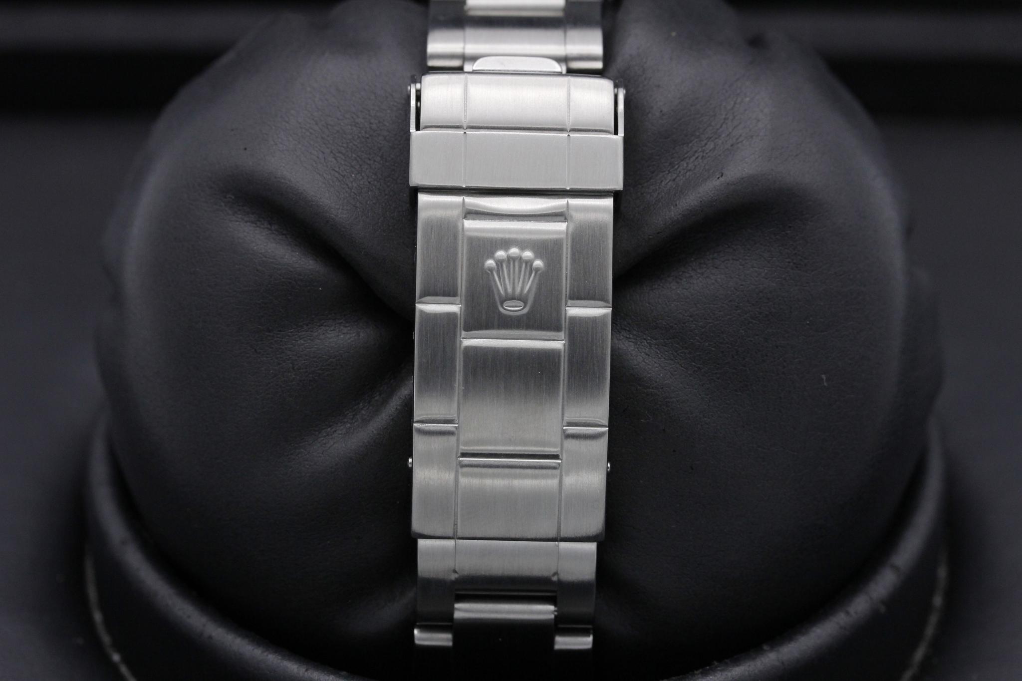 Watch Image 8