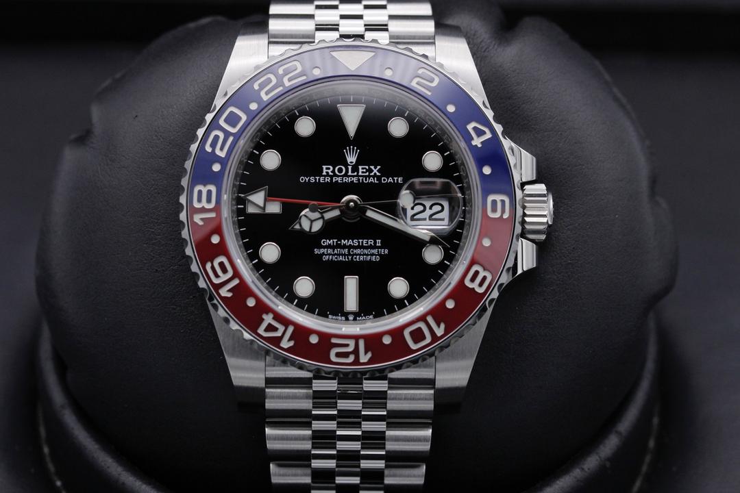 Rolex Gmt Master II "Pepsi" 126710blro
