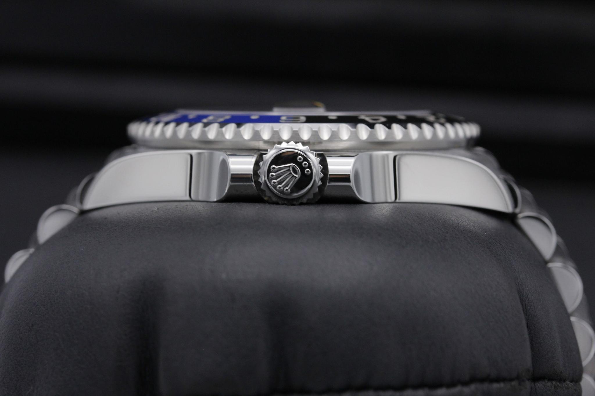 Watch Image 3