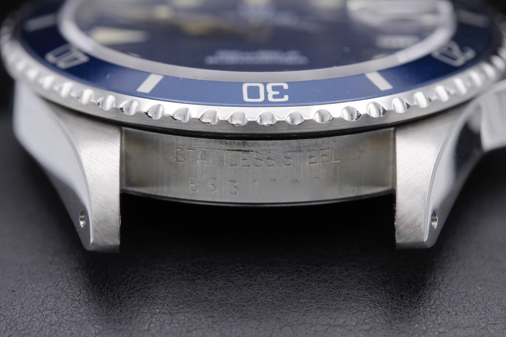 Watch Image 13