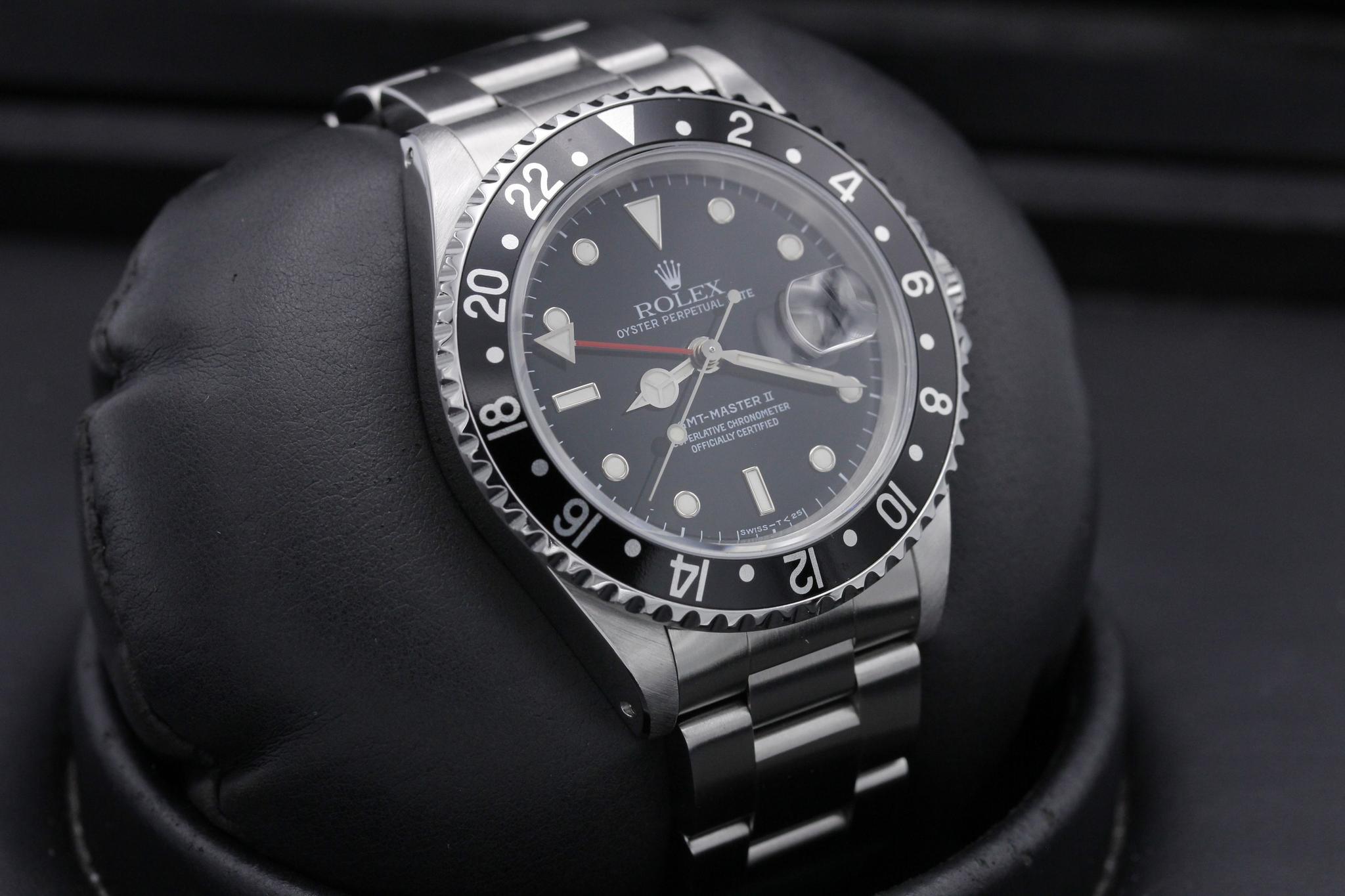 Watch Image 14