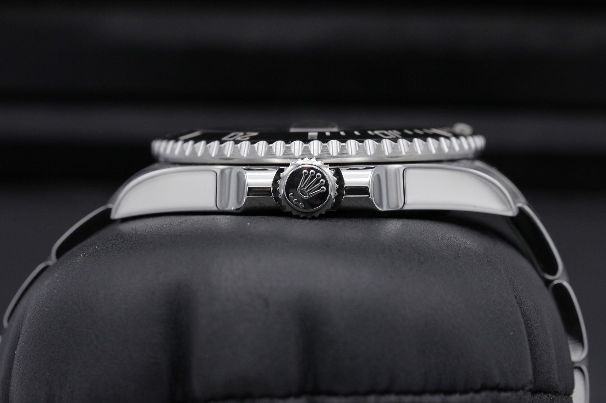 Watch Image 3