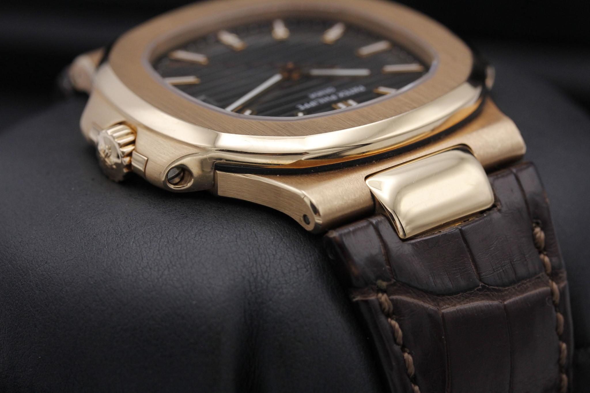Watch Image 5