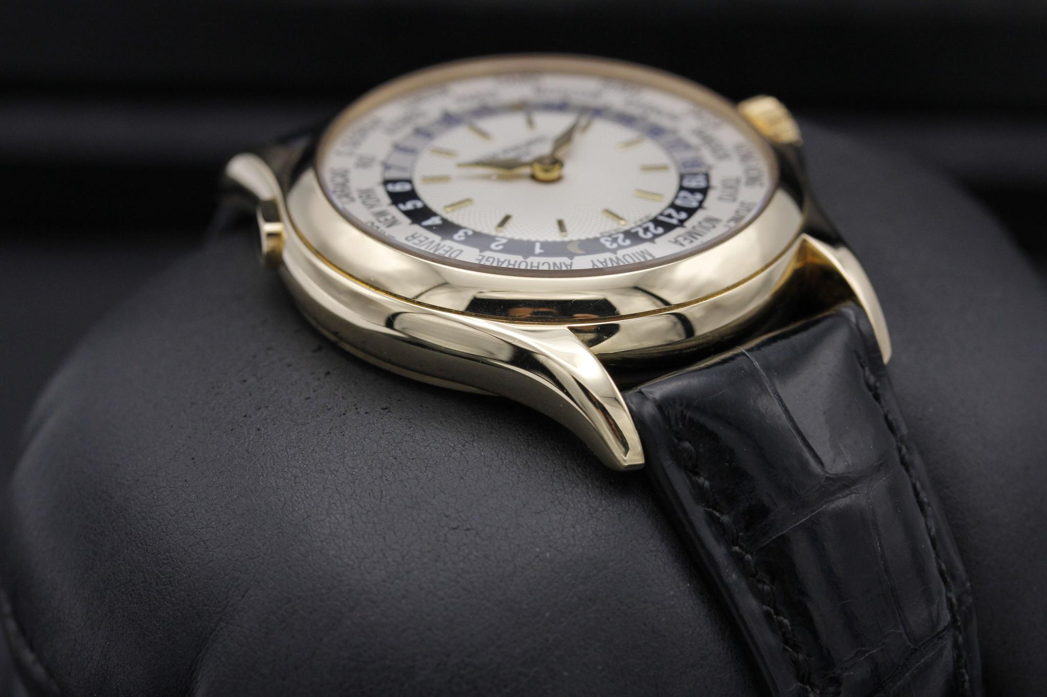 Watch Image 7