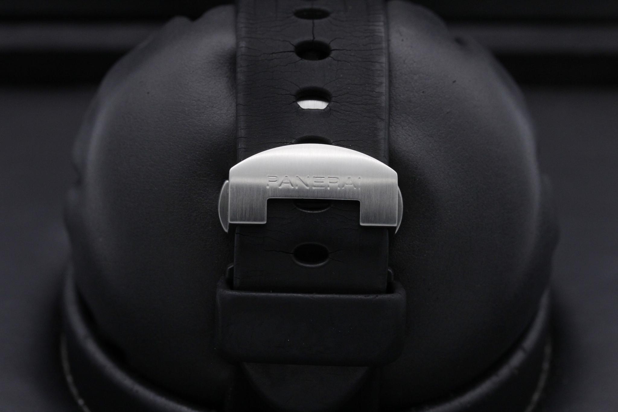 Watch Image 8