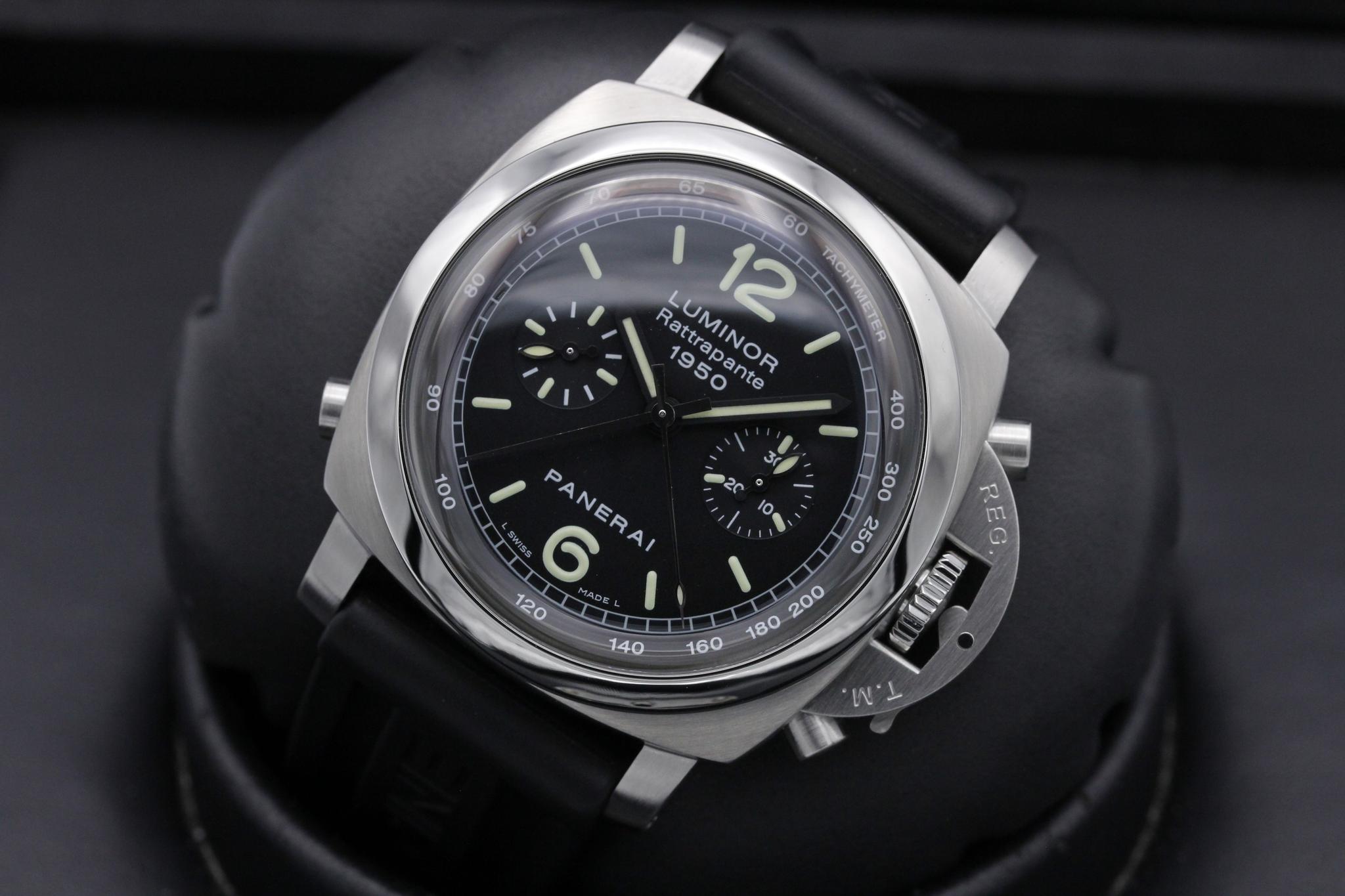 Watch Image 9