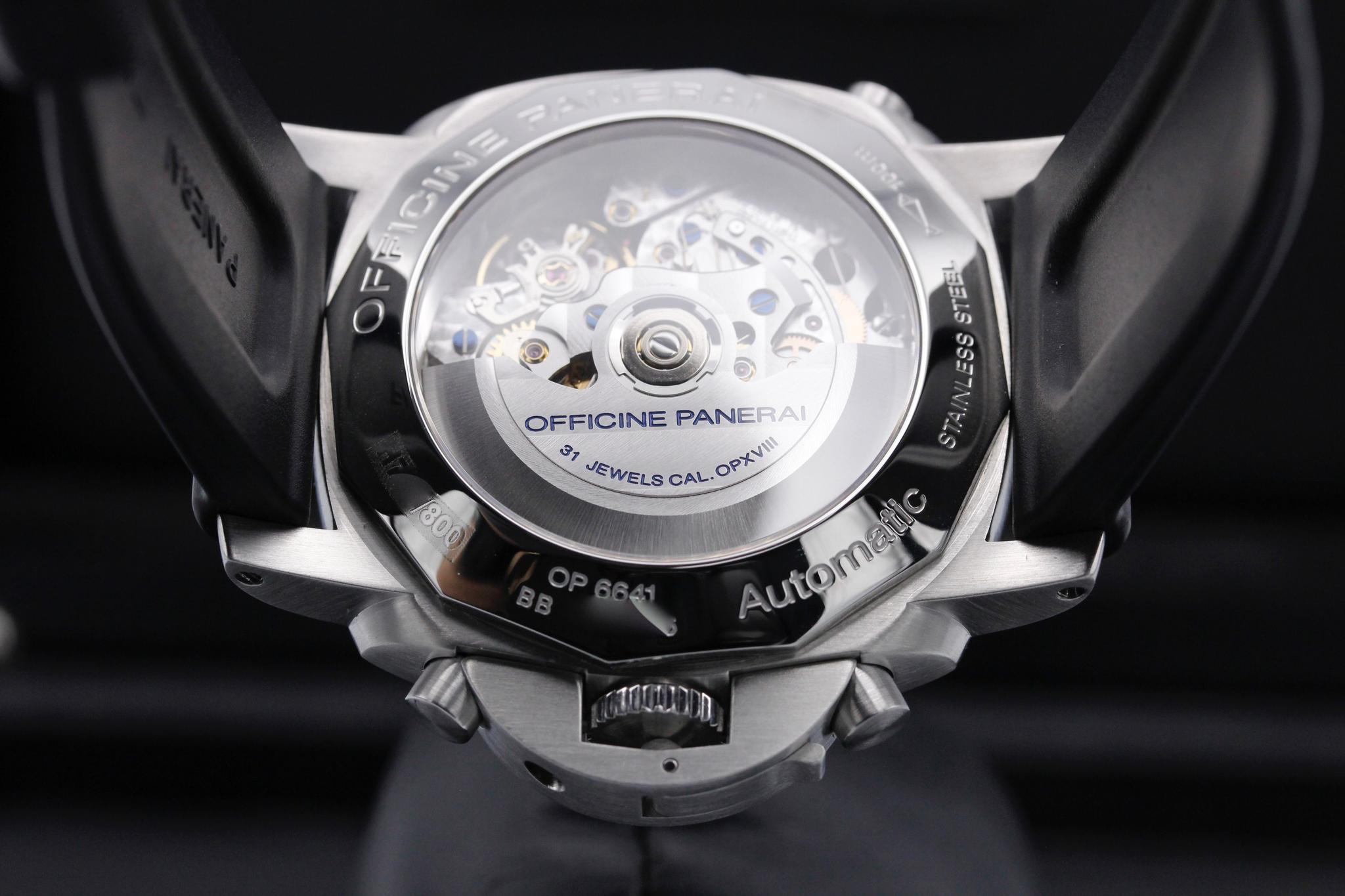 Watch Image 7