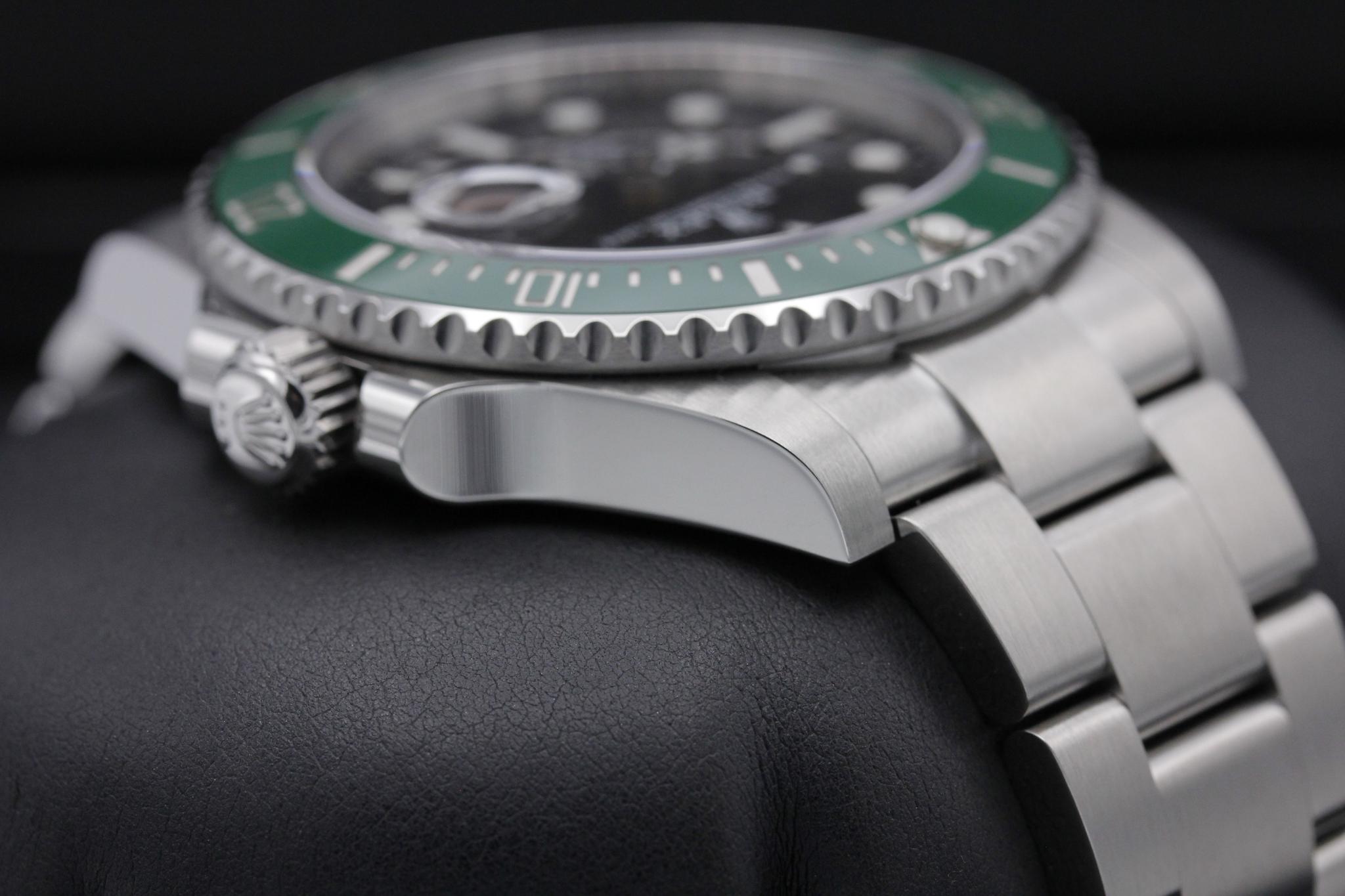 Watch Image 4