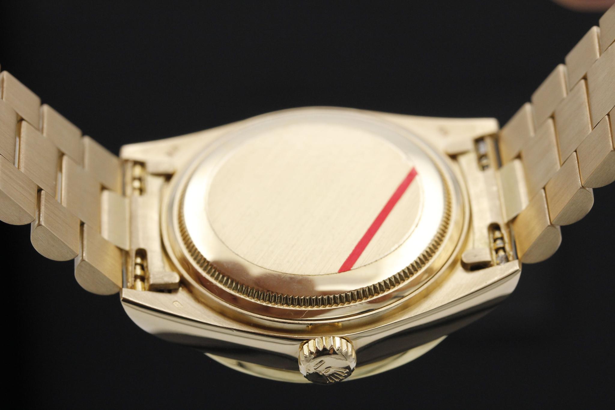 Watch Image 7