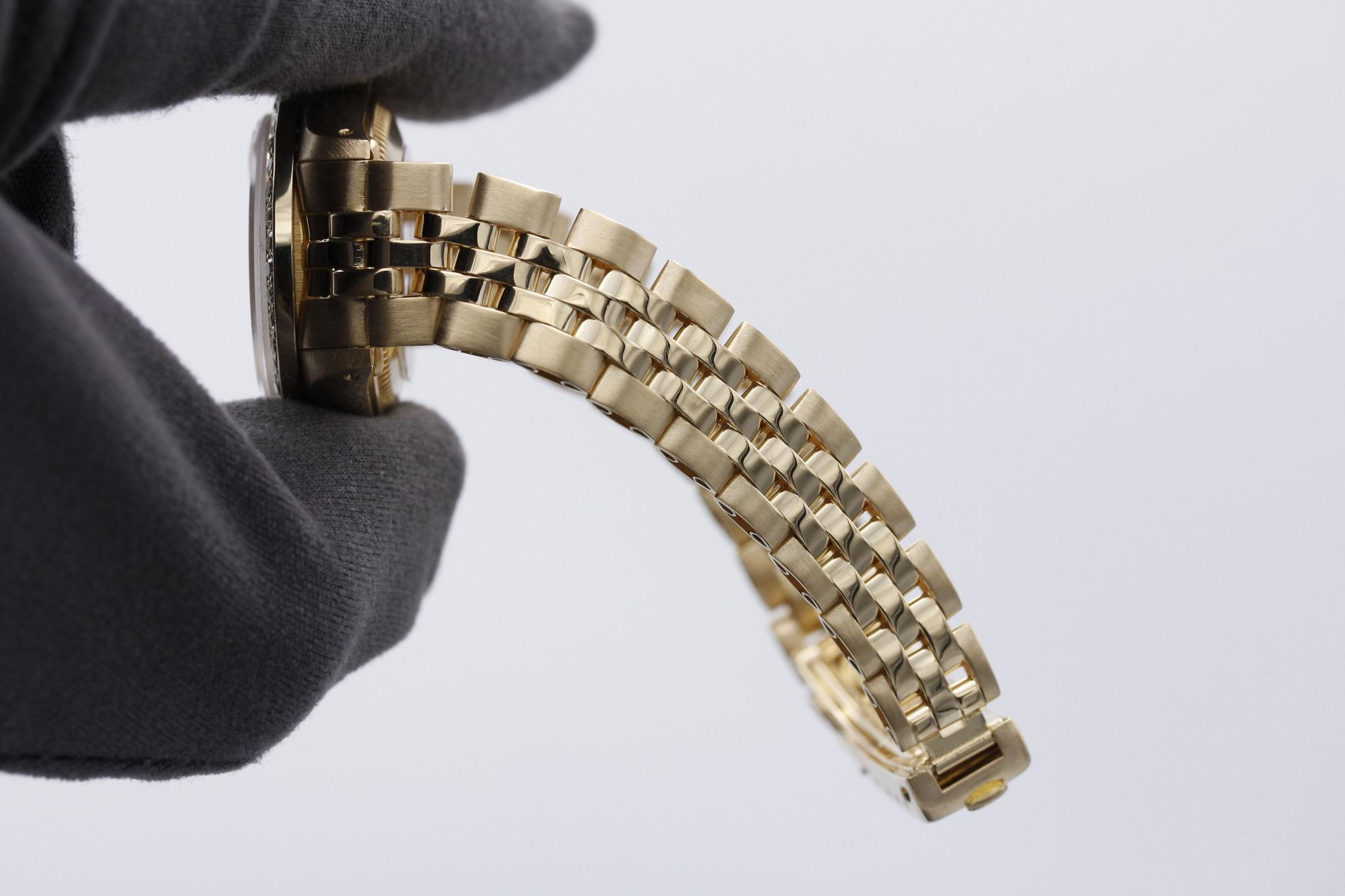 Watch Image 8
