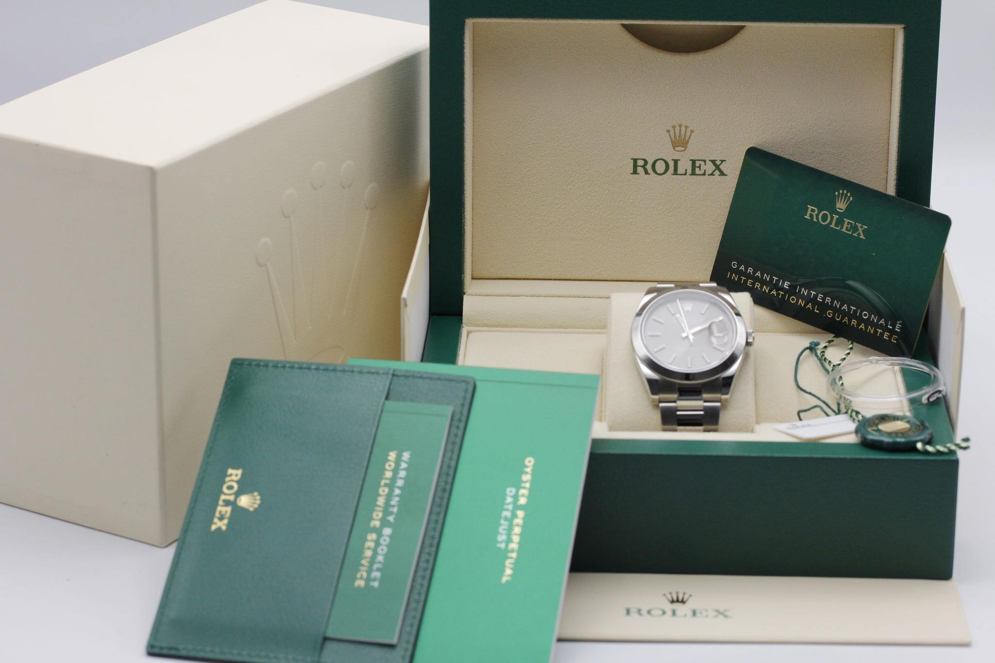 Watch Image 11