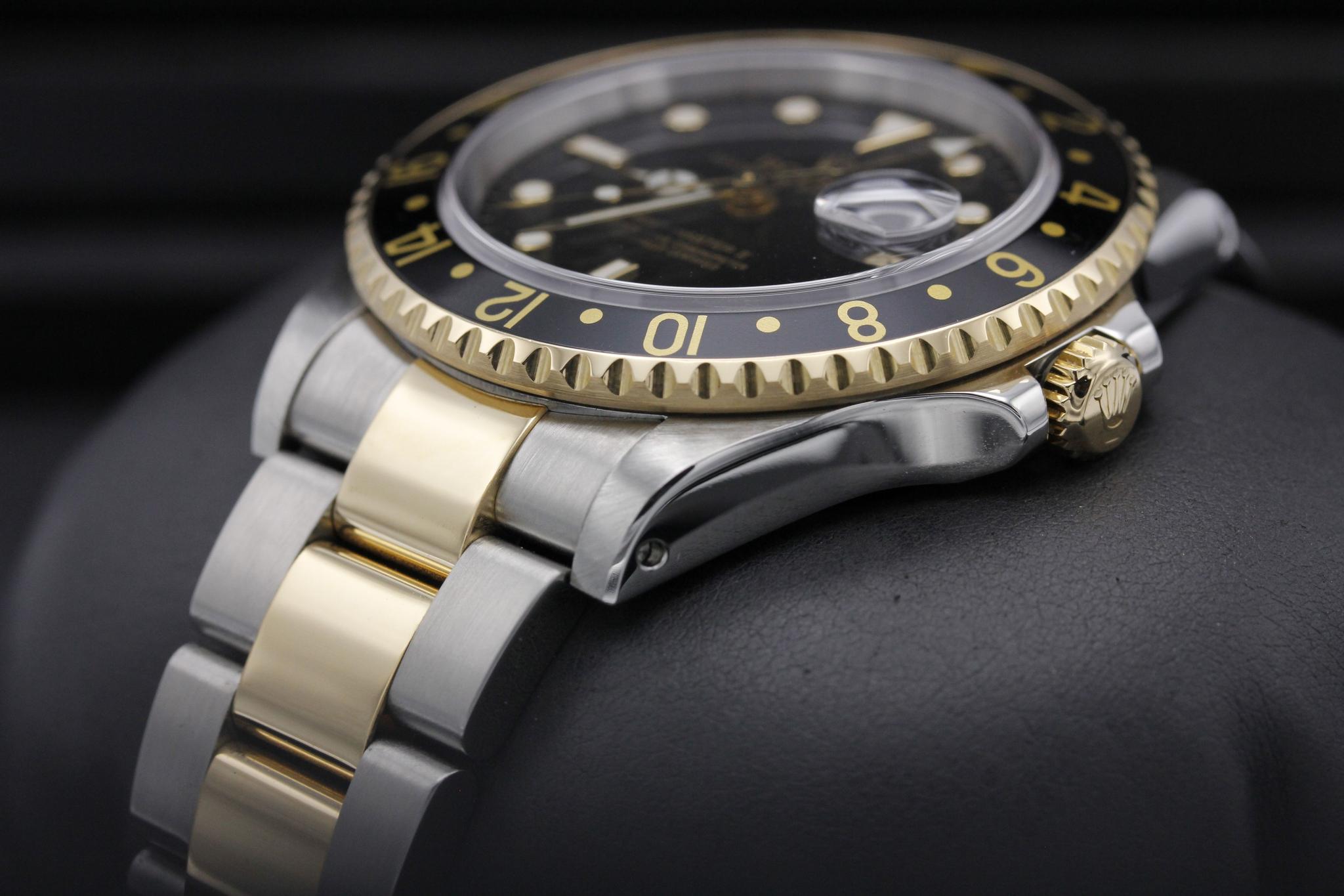 Watch Image 2
