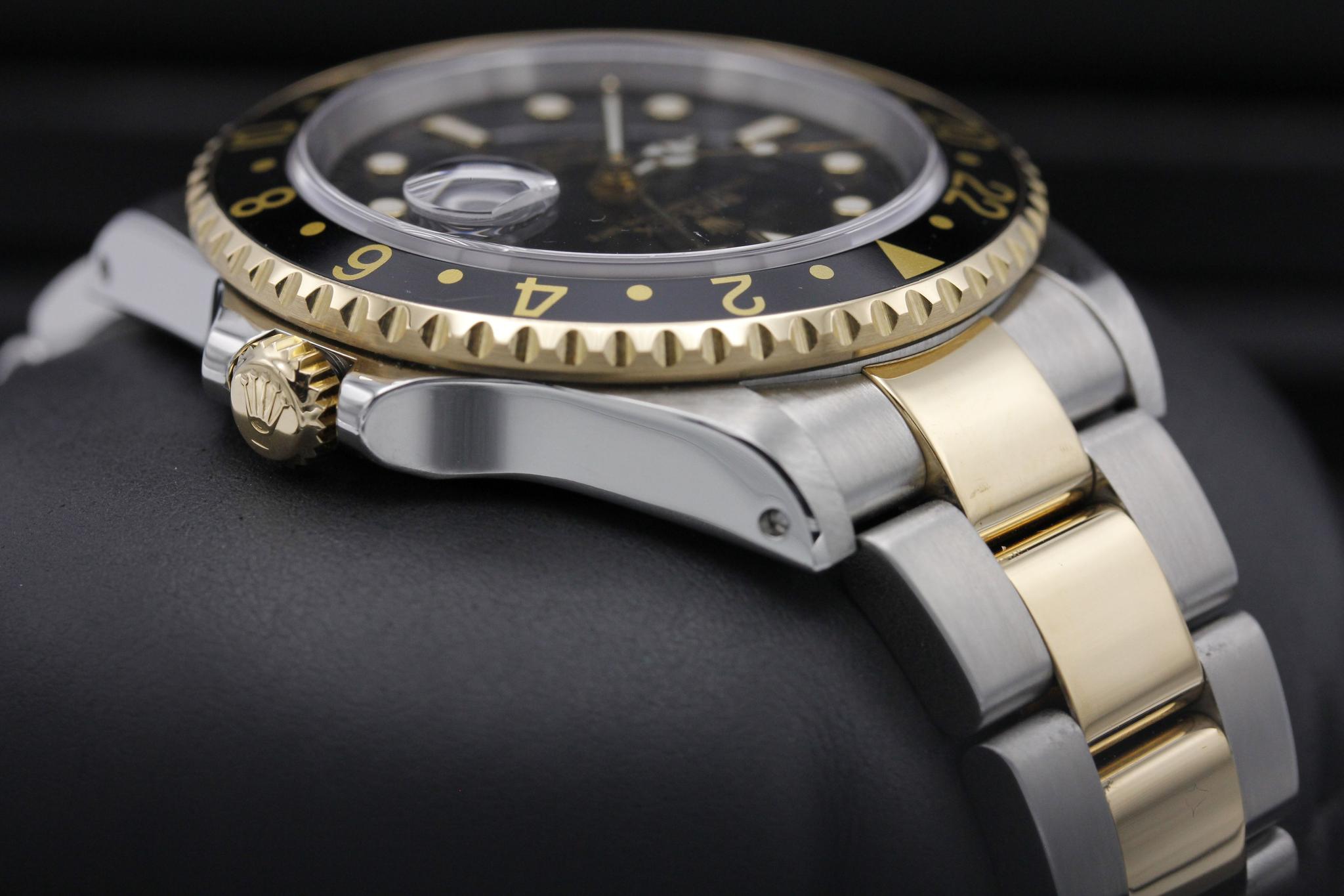 Watch Image 4