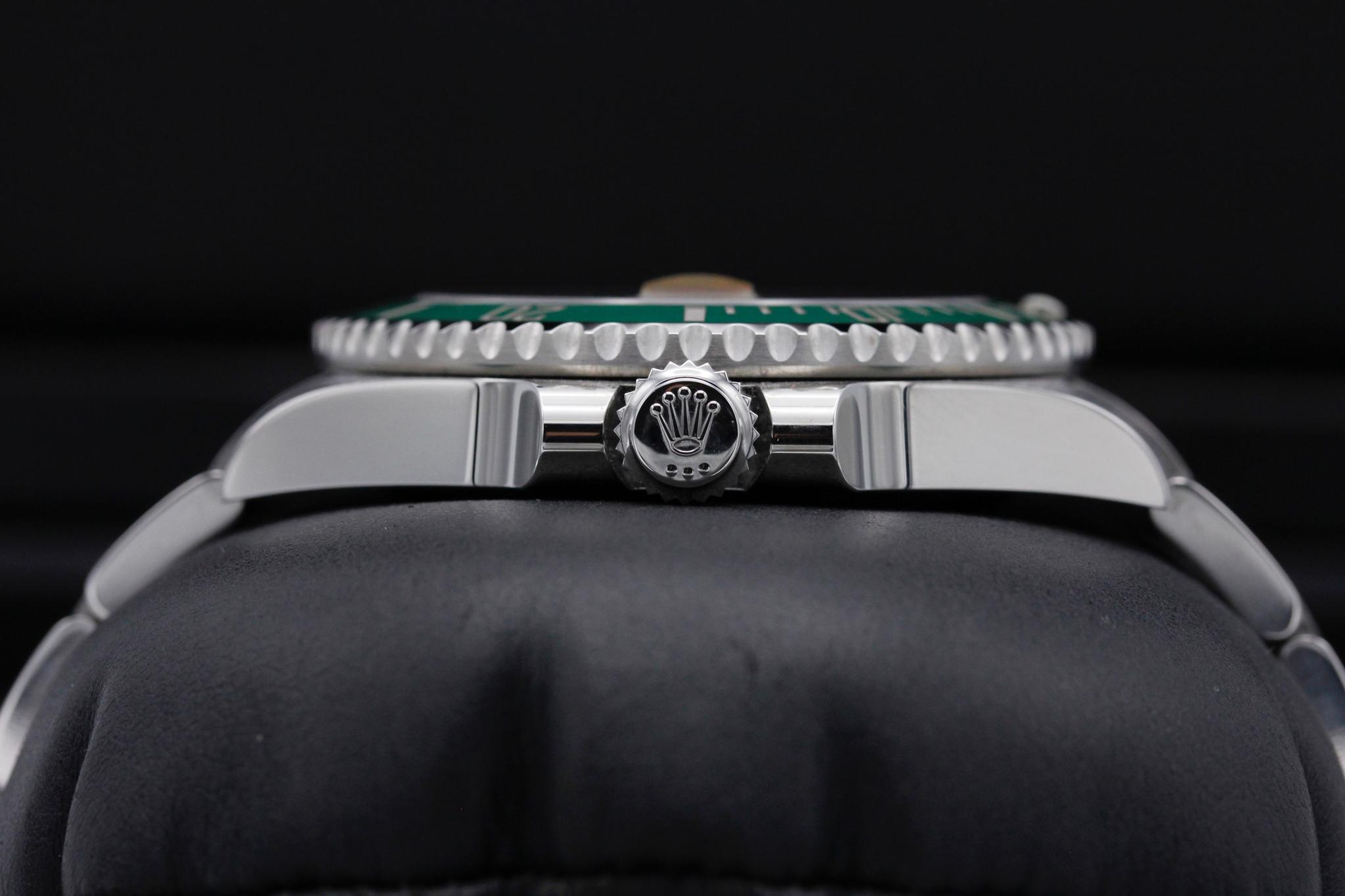 Watch Image 3