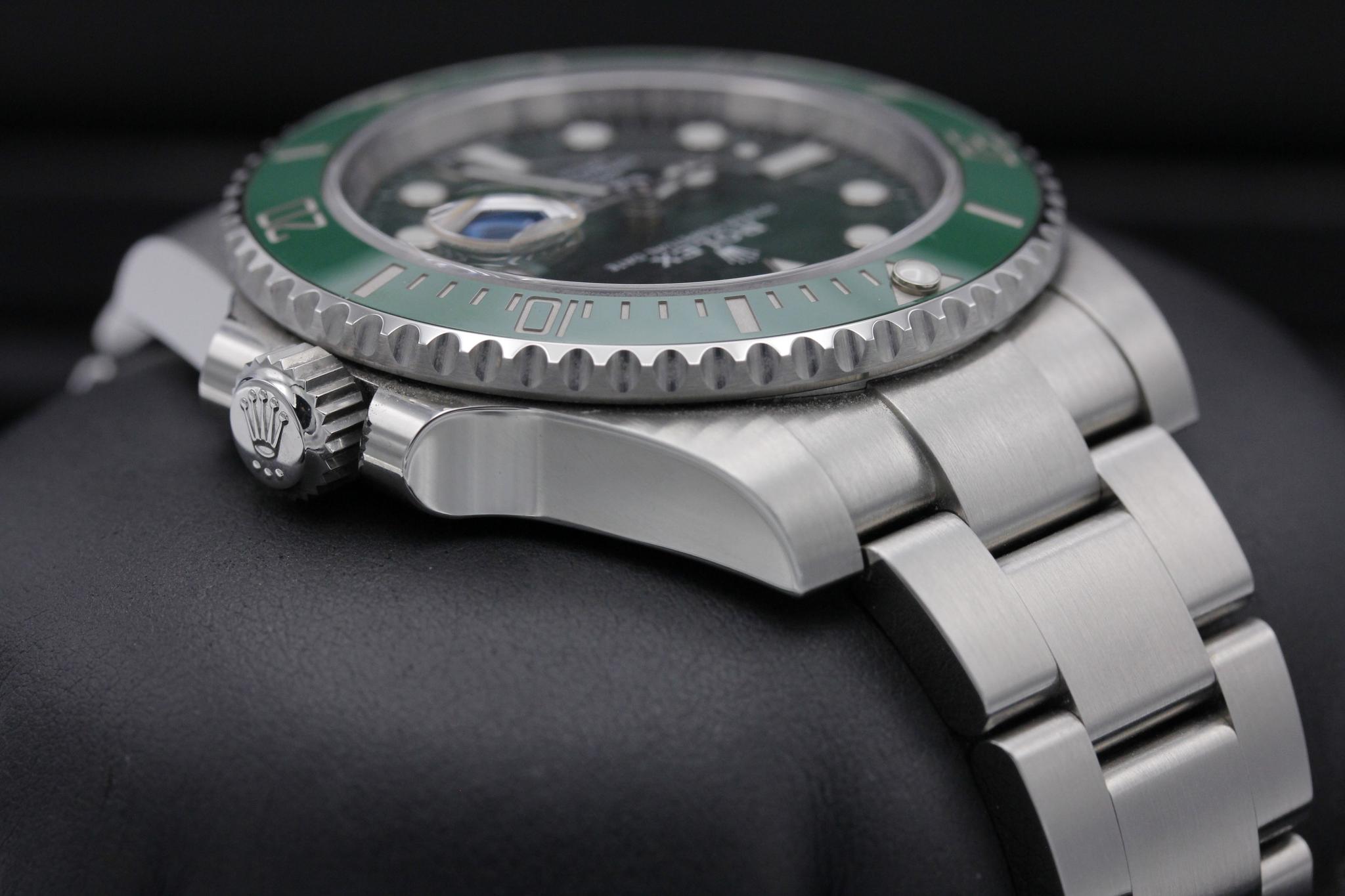 Watch Image 4