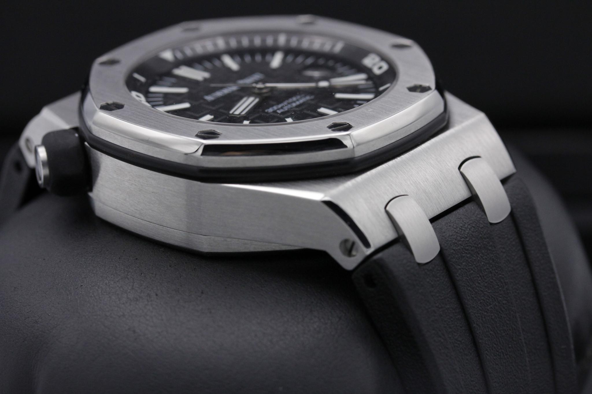 Watch Image 6