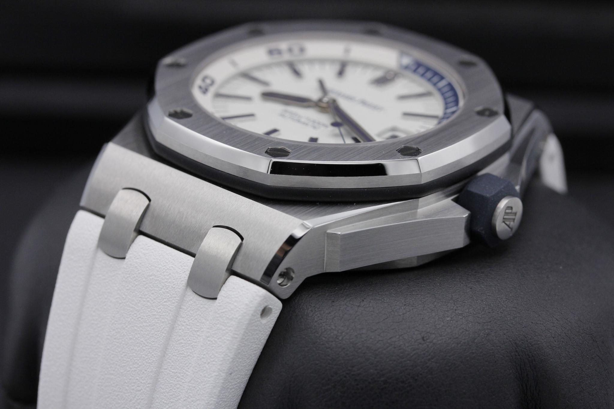 Watch Image 2