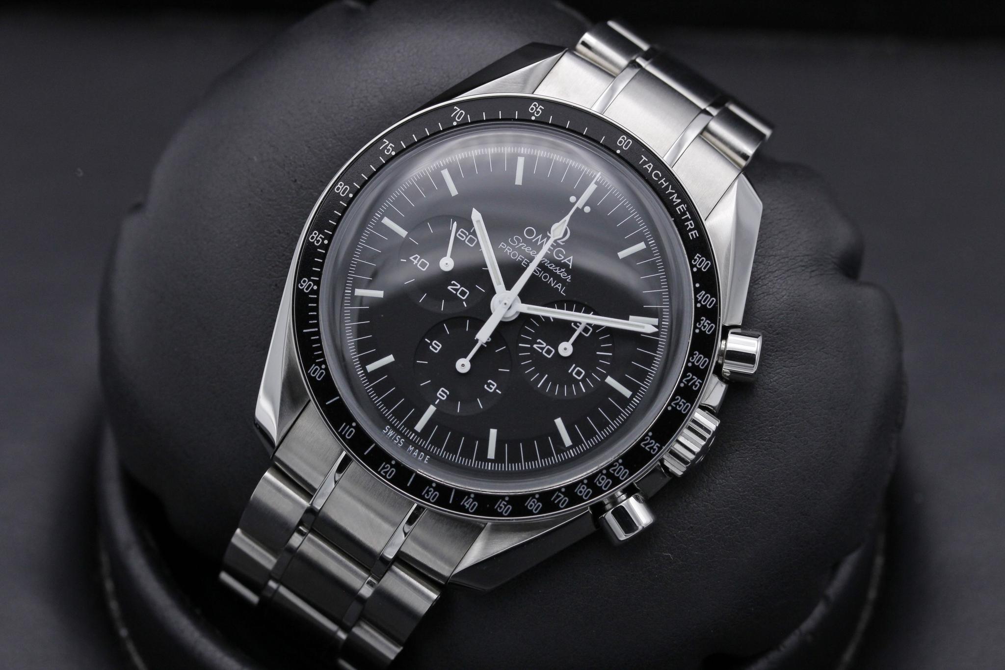 Watch Image 9