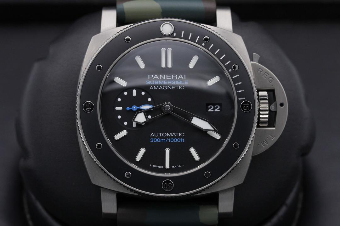 Panerai Submersible Antimagnetic Pam 1389