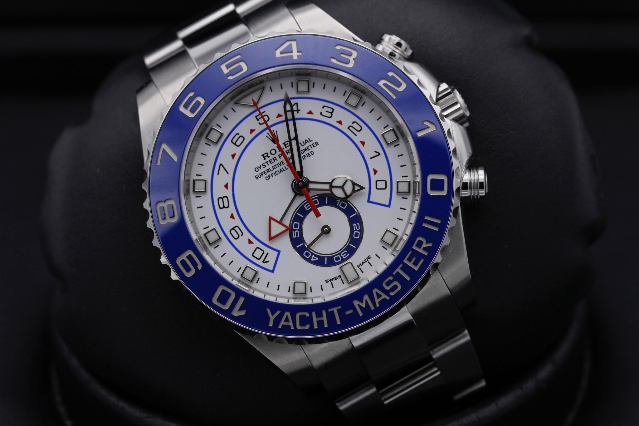 Watch Image 9