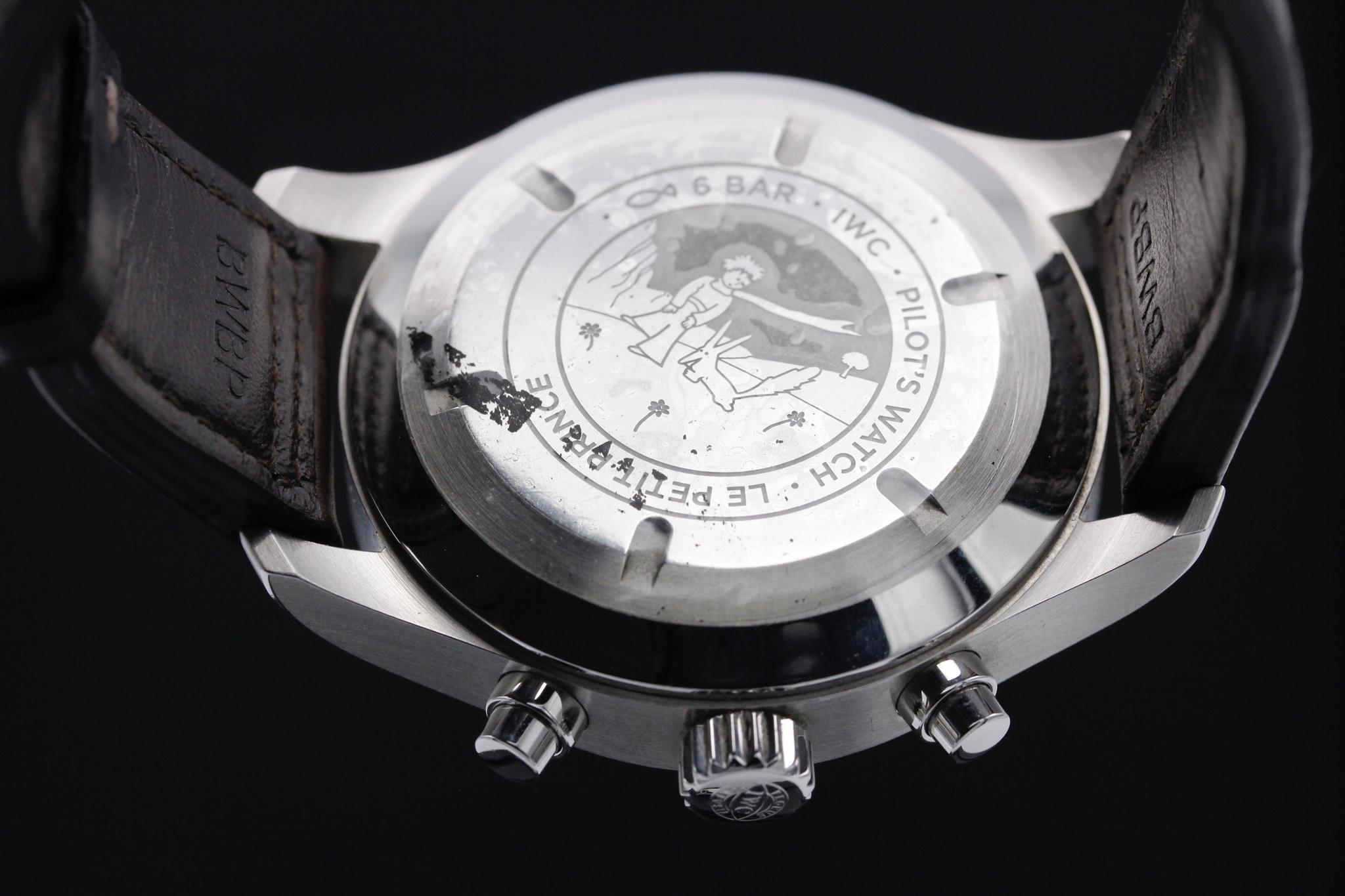 Watch Image 7