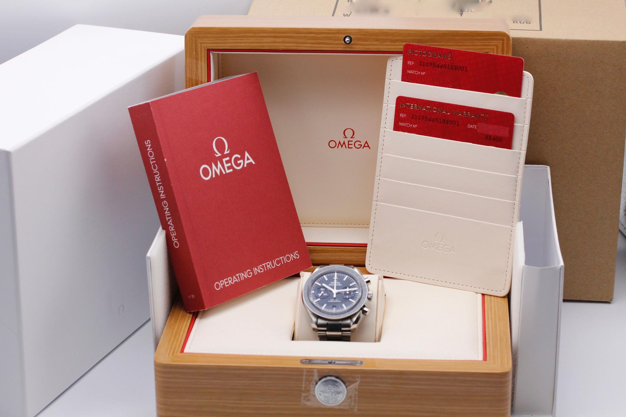 Watch Image 11