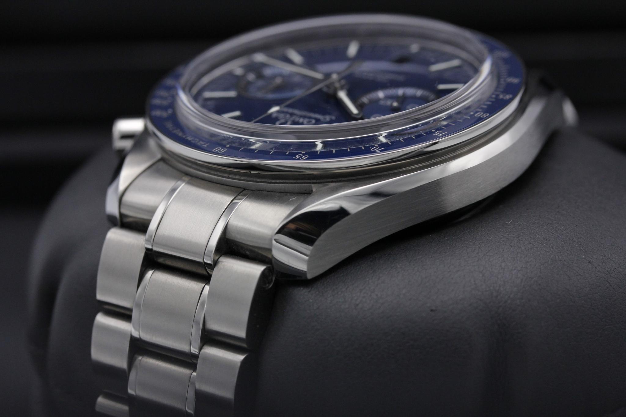 Watch Image 5