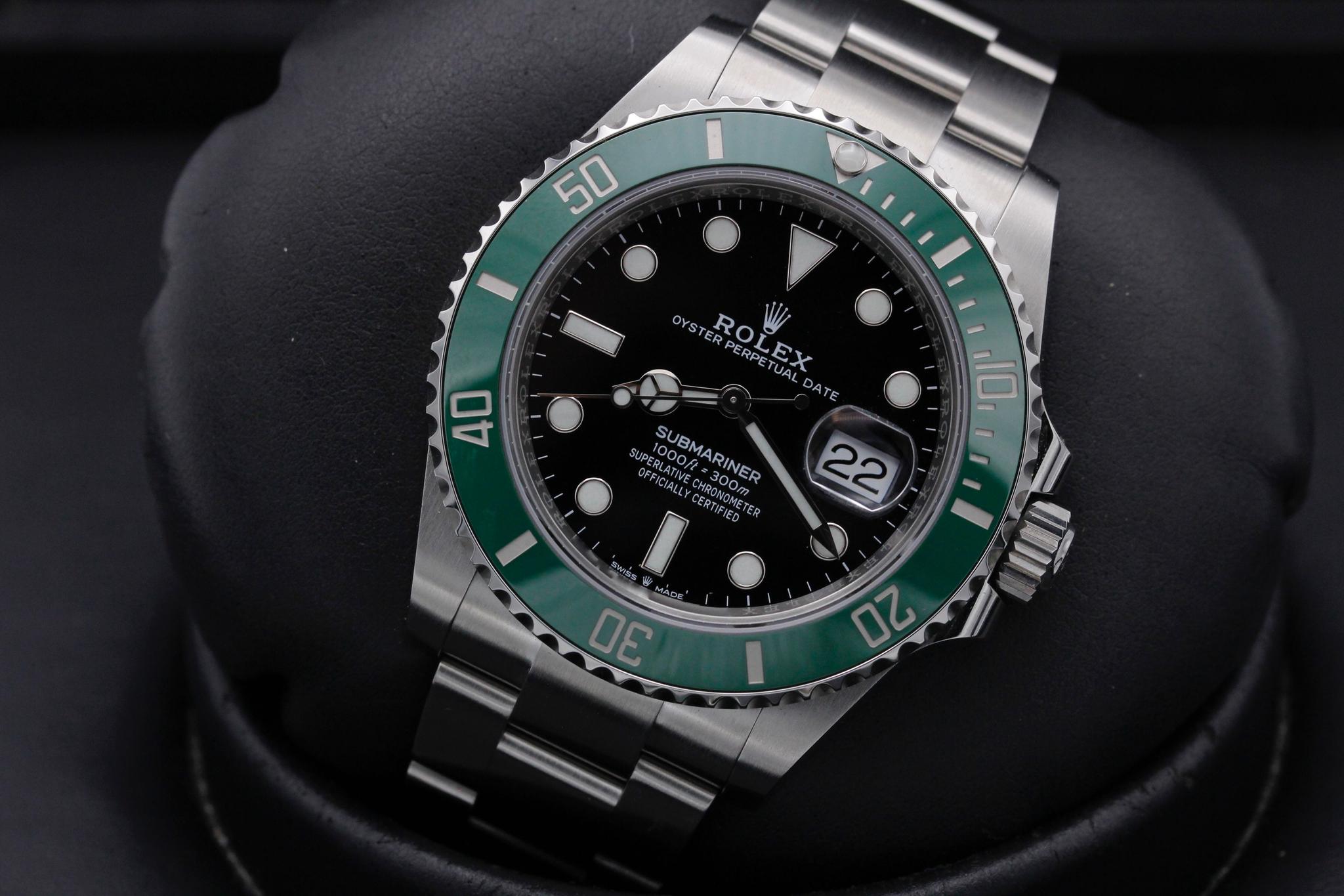 Watch Image 10