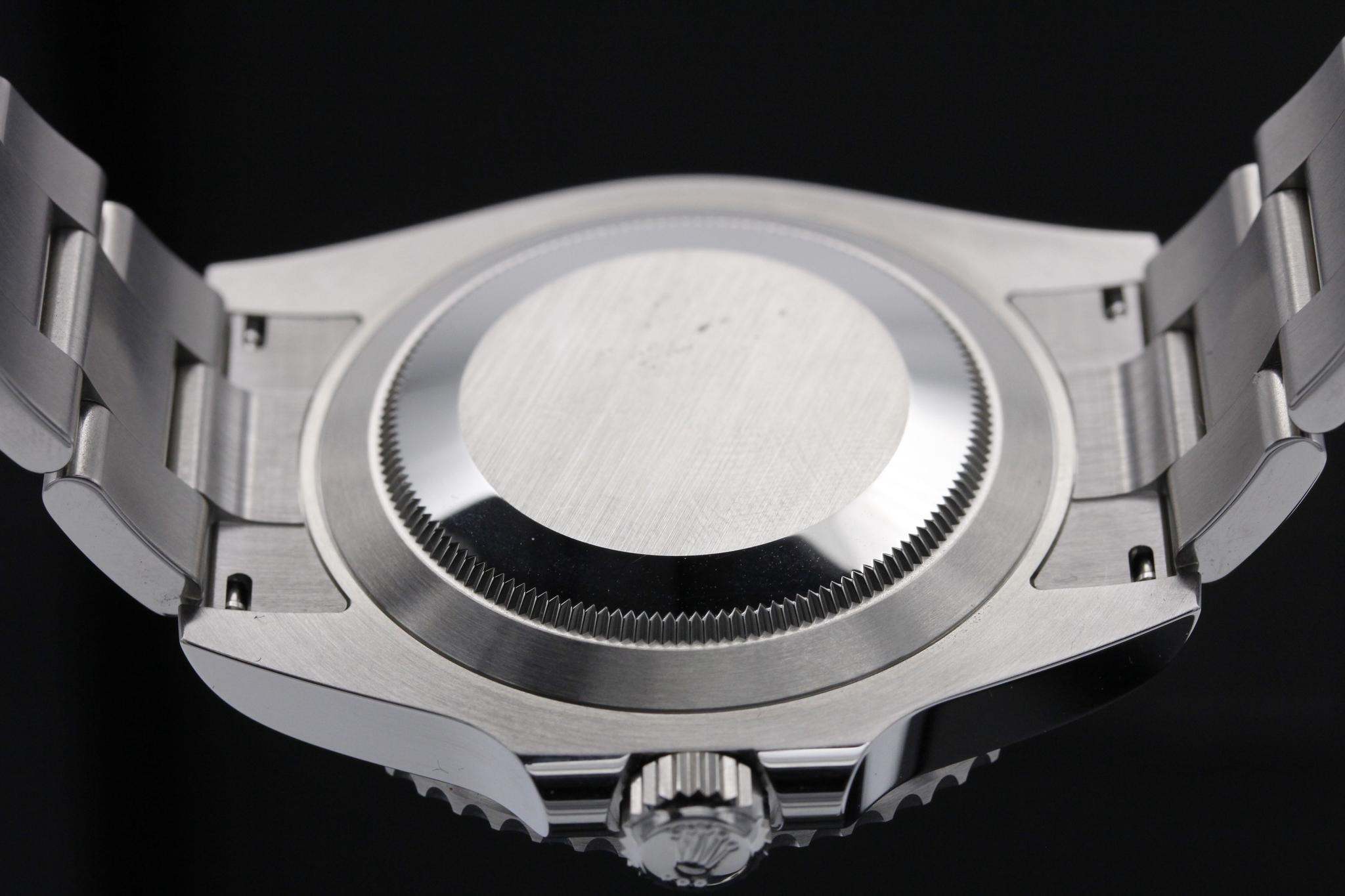 Watch Image 7