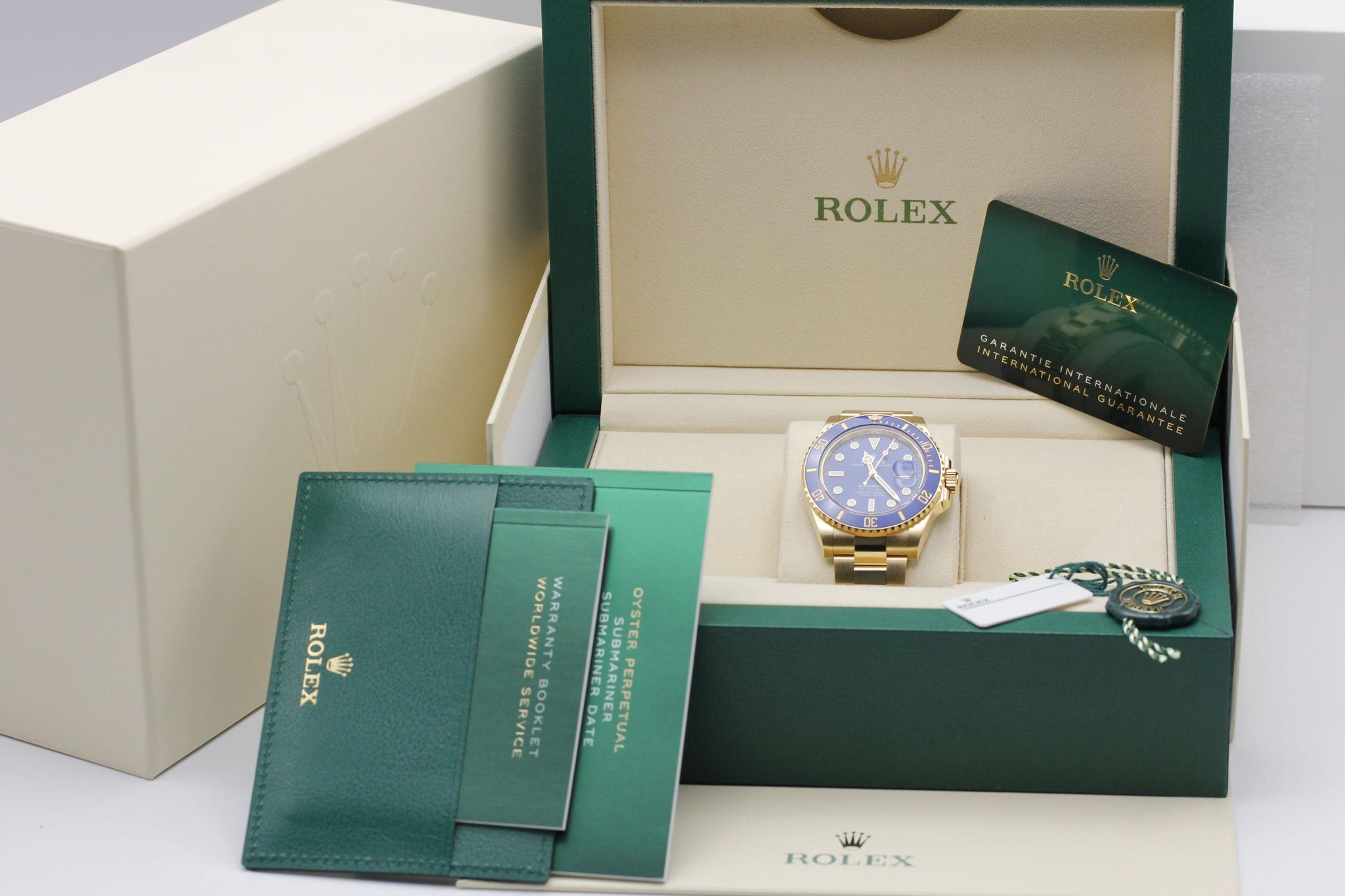 Watch Image 11