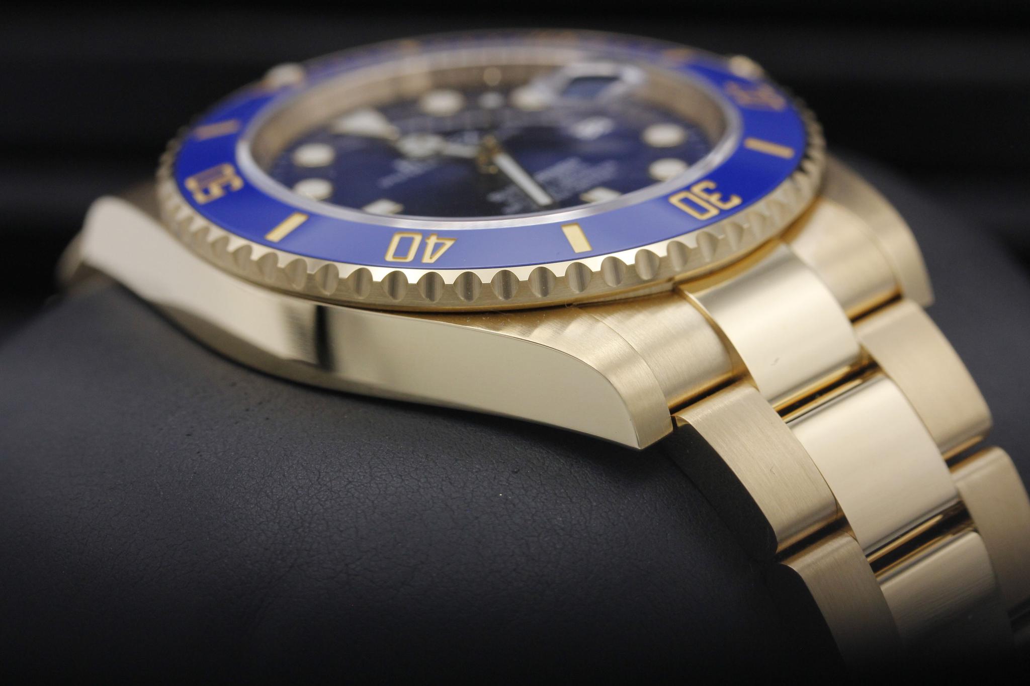 Watch Image 6